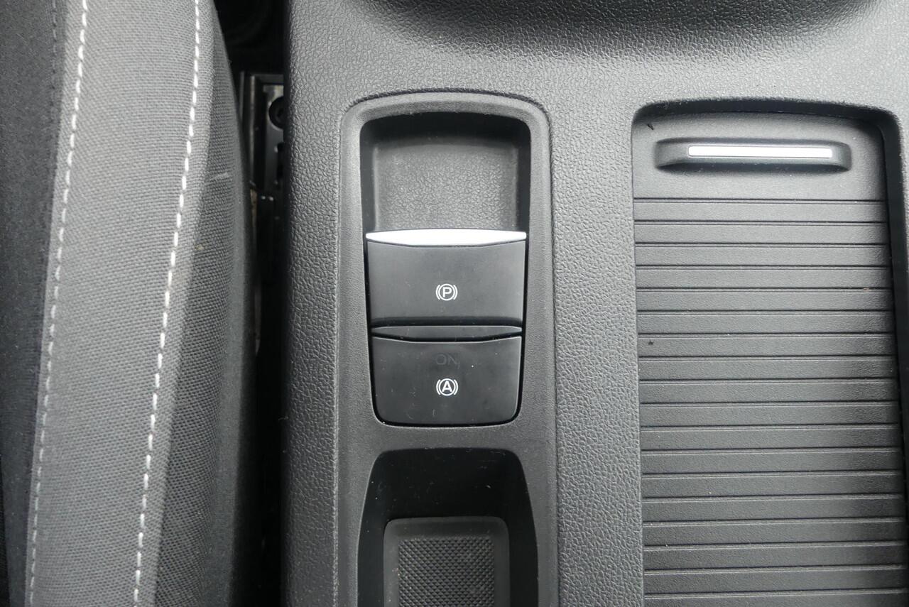 Ford FOCUS 1.0 EcoBoost Trend Edition Business CRUISE, NAVI, AIRCO, APPLE CARPLAY, PDC V&A, 110.121KM