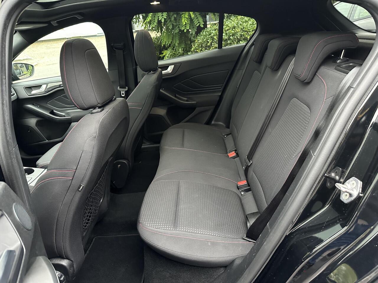 Ford FOCUS 1.5 EcoBoost ST Line Business