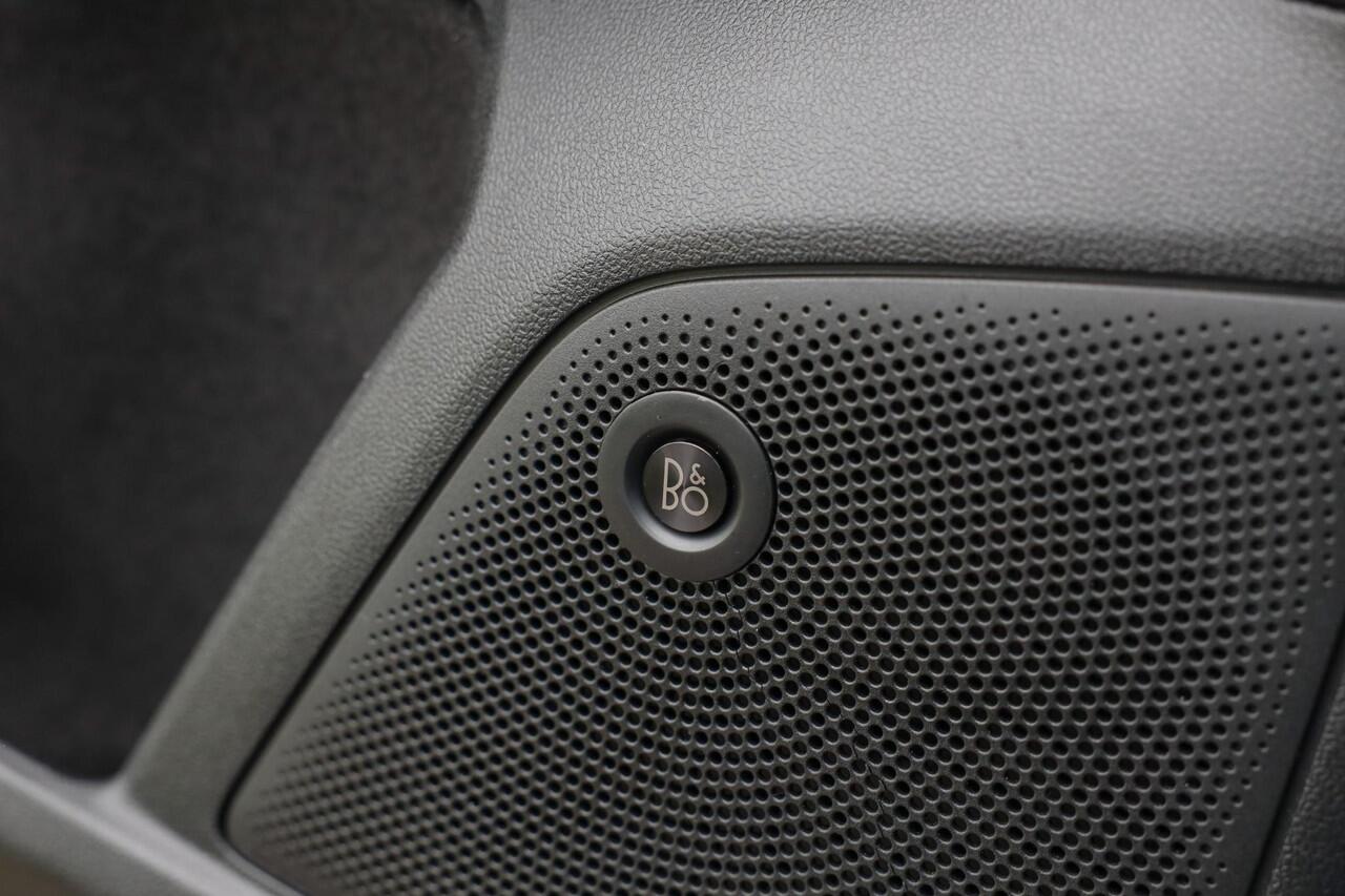 Ford FOCUS 125 PK EcoBoost ST-Line ? LED ? ACC ? B&O