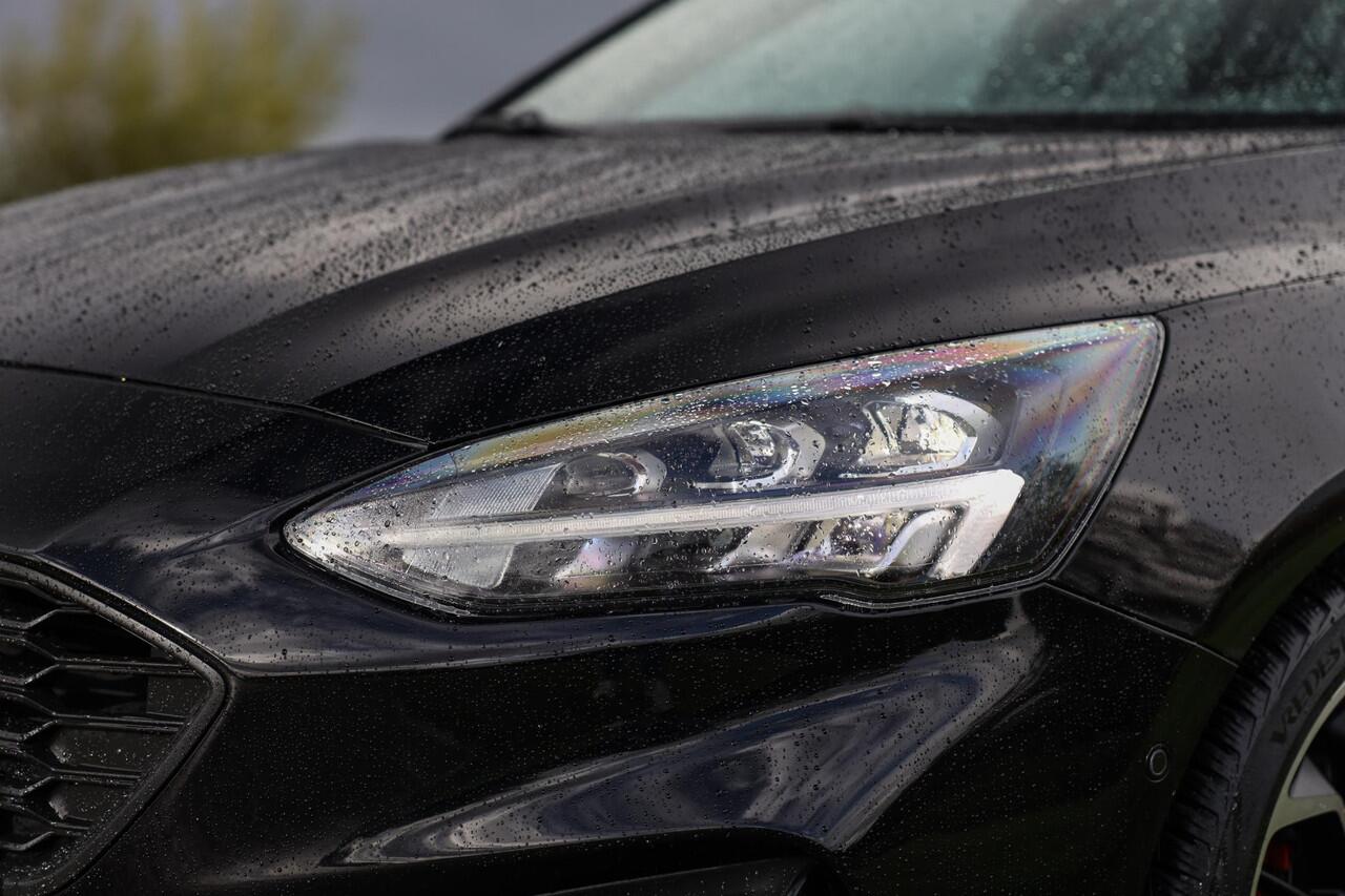 Ford FOCUS 125 PK EcoBoost ST-Line ? LED ? ACC ? B&O