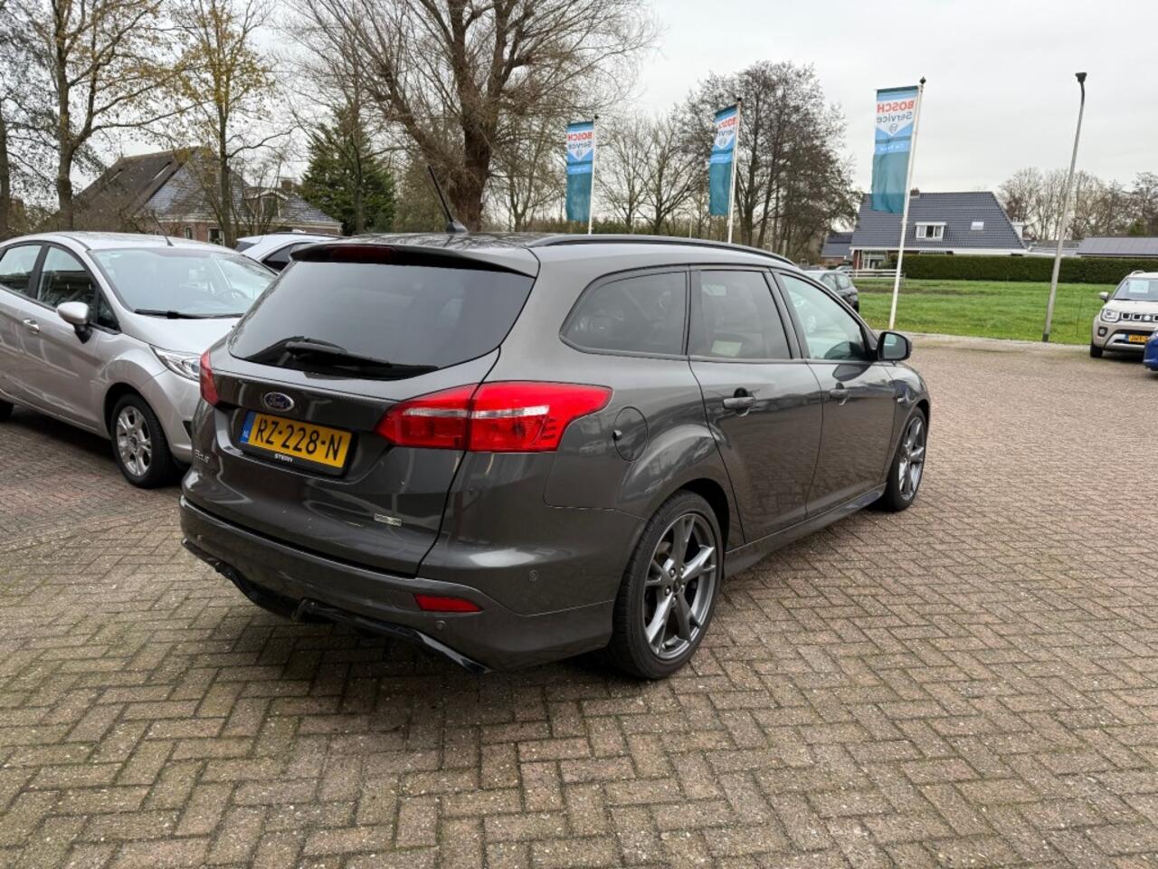 Ford FOCUS 1.0 ECOBOOST ST-LINE BUSINESS WAGON SLECHTS 64.137 KM!! IN PERFECTE STAAT!!