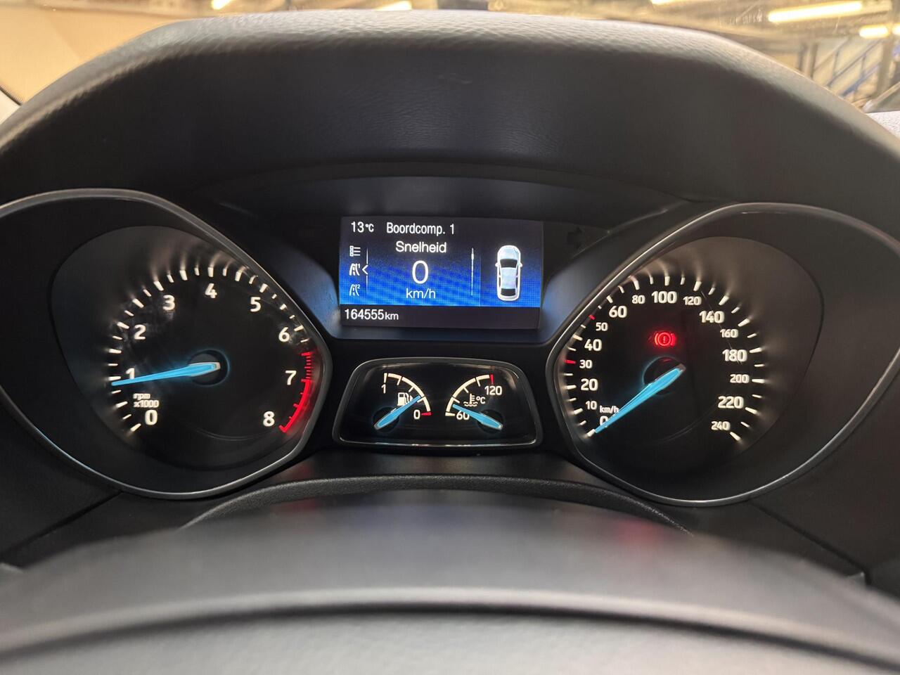 Ford FOCUS EcoBoost Edition Navi Trekhaak Cruise control Parkeersensoren Wagon Dealeronderhouden