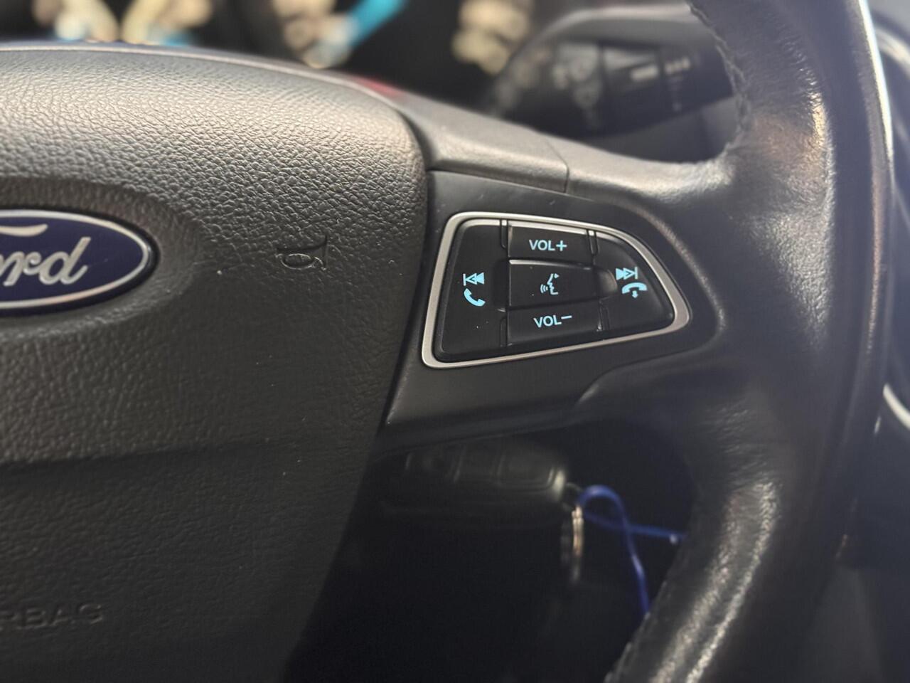 Ford FOCUS EcoBoost Edition Navi Trekhaak Cruise control Parkeersensoren Wagon Dealeronderhouden