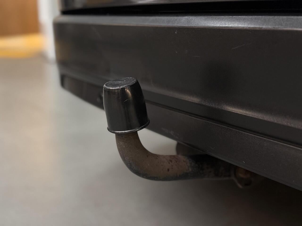 Ford FOCUS EcoBoost Edition Navi Trekhaak Cruise control Parkeersensoren Wagon Dealeronderhouden