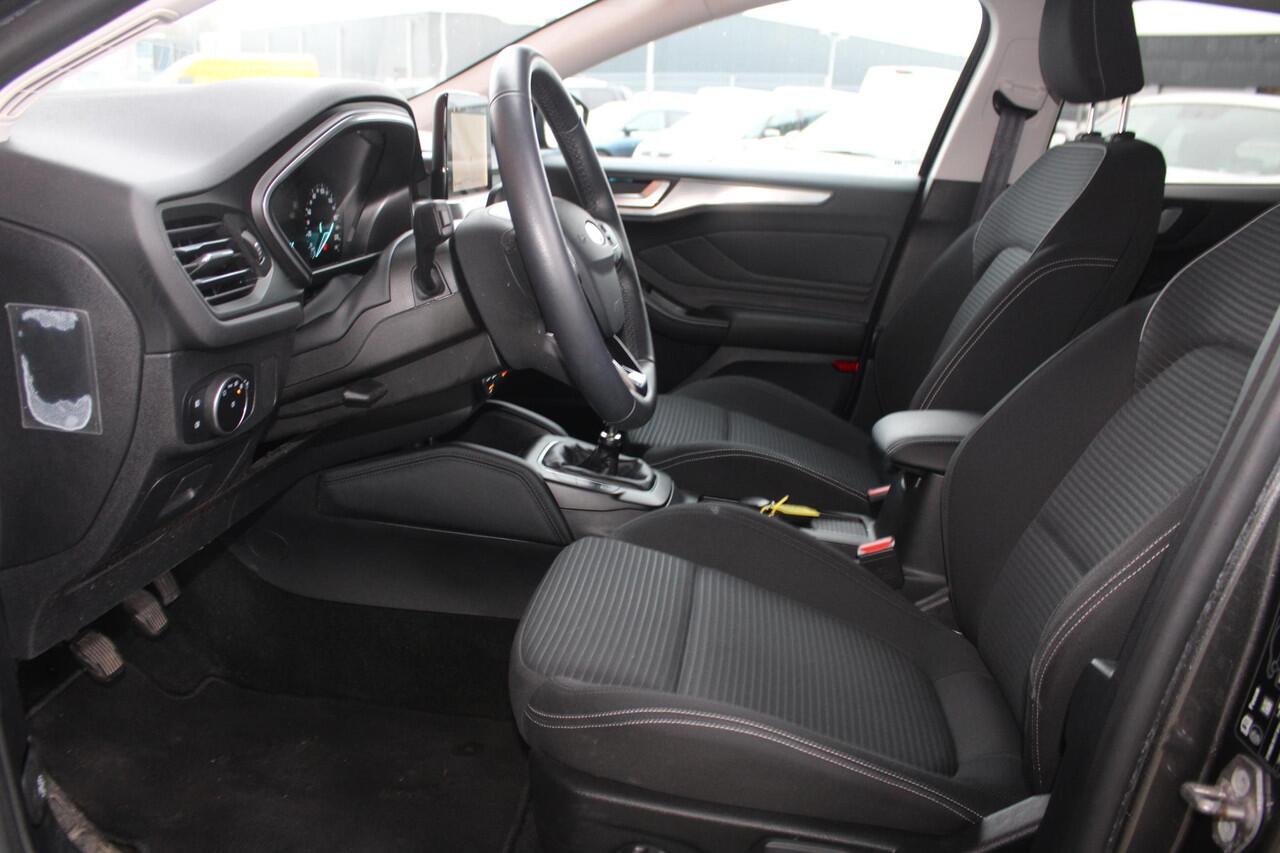 Ford FOCUS 1.0 EcoBoost Titanium Business | Winter Pack | Adaptive cruise control | Bang&Olufsen | Camera | 17 inch | FULL Led koplampen