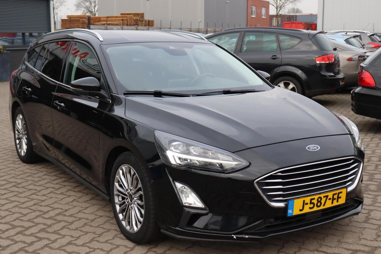 Ford FOCUS Wagon 2.0 EcoBlue ST Line Business Camera, Stoel- en stuurverwarming, Navigatie, Apple Carplay, Adaptieve cruise control