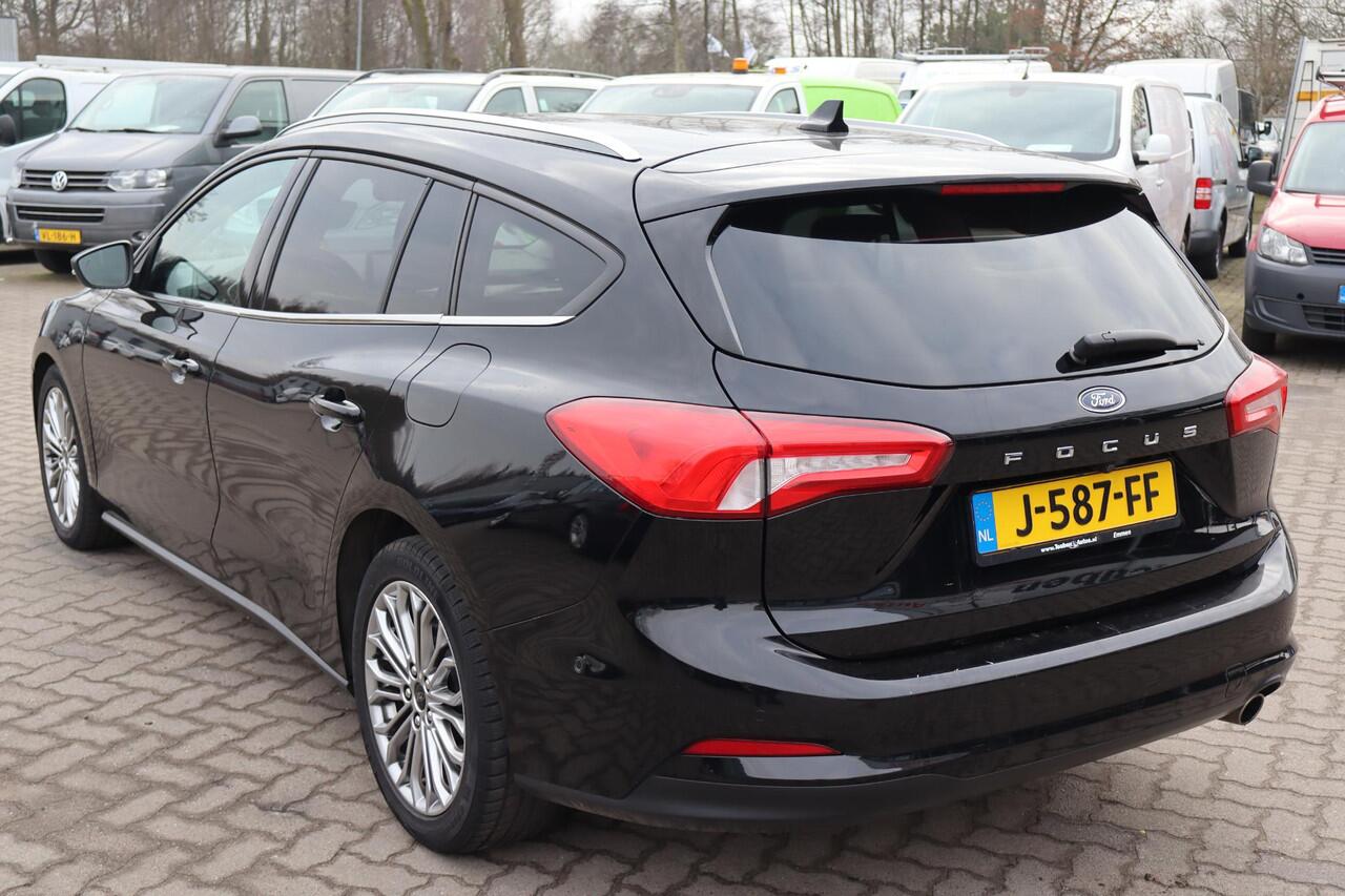 Ford FOCUS Wagon 2.0 EcoBlue ST Line Business Camera, Stoel- en stuurverwarming, Navigatie, Apple Carplay, Adaptieve cruise control