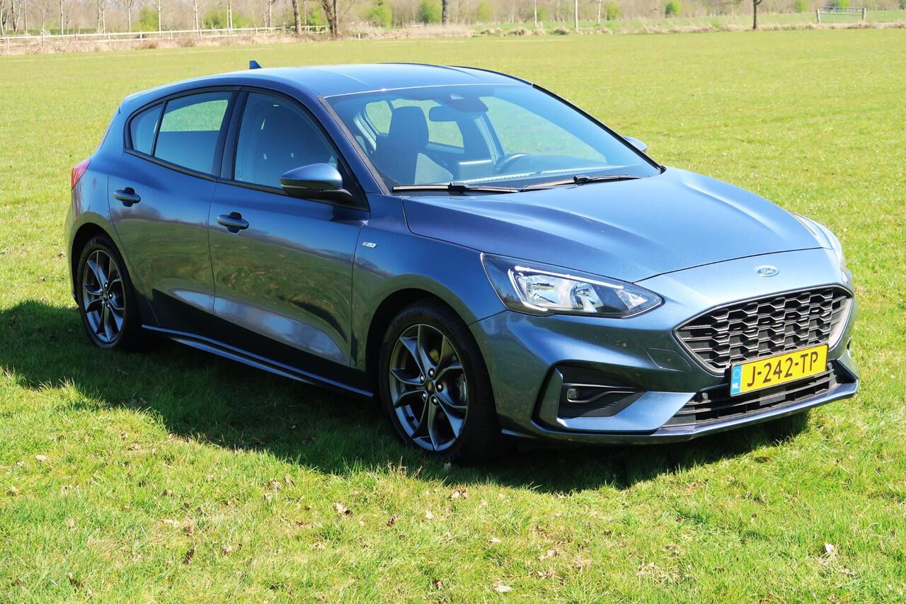 Ford FOCUS 1.0 EcoBoost Titanium Business