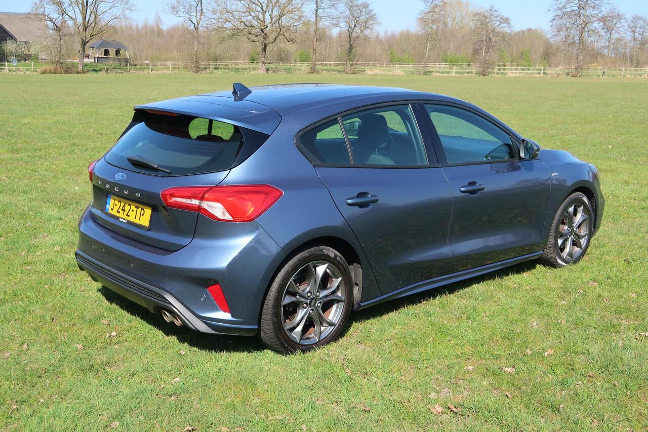 Ford FOCUS 1.0 EcoBoost Titanium Business