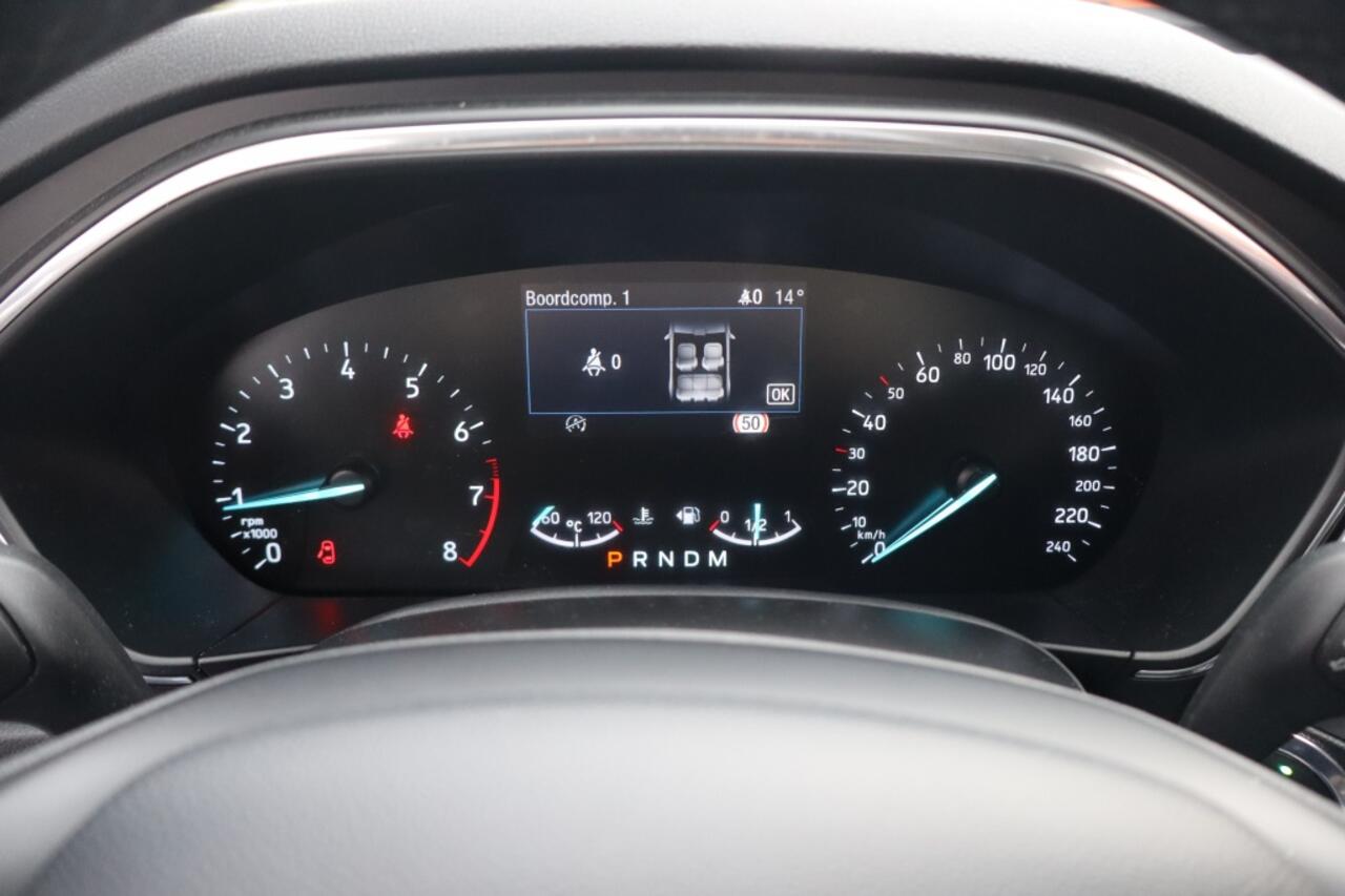 Ford FOCUS 1.0 EcoB. Titanium | Geen import | Trekhaak | Compleet