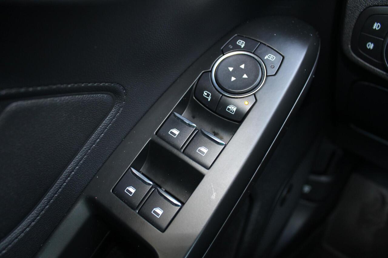 Ford FOCUS Wagon 2.0 EcoBlue ST 190pk diesel | Wegklapbare trekhaak | Adaptive cruise control | Winter Pack | Adaptive LED | Head up Display | Bang&Olufsen | 1.800 kg trekgewicht