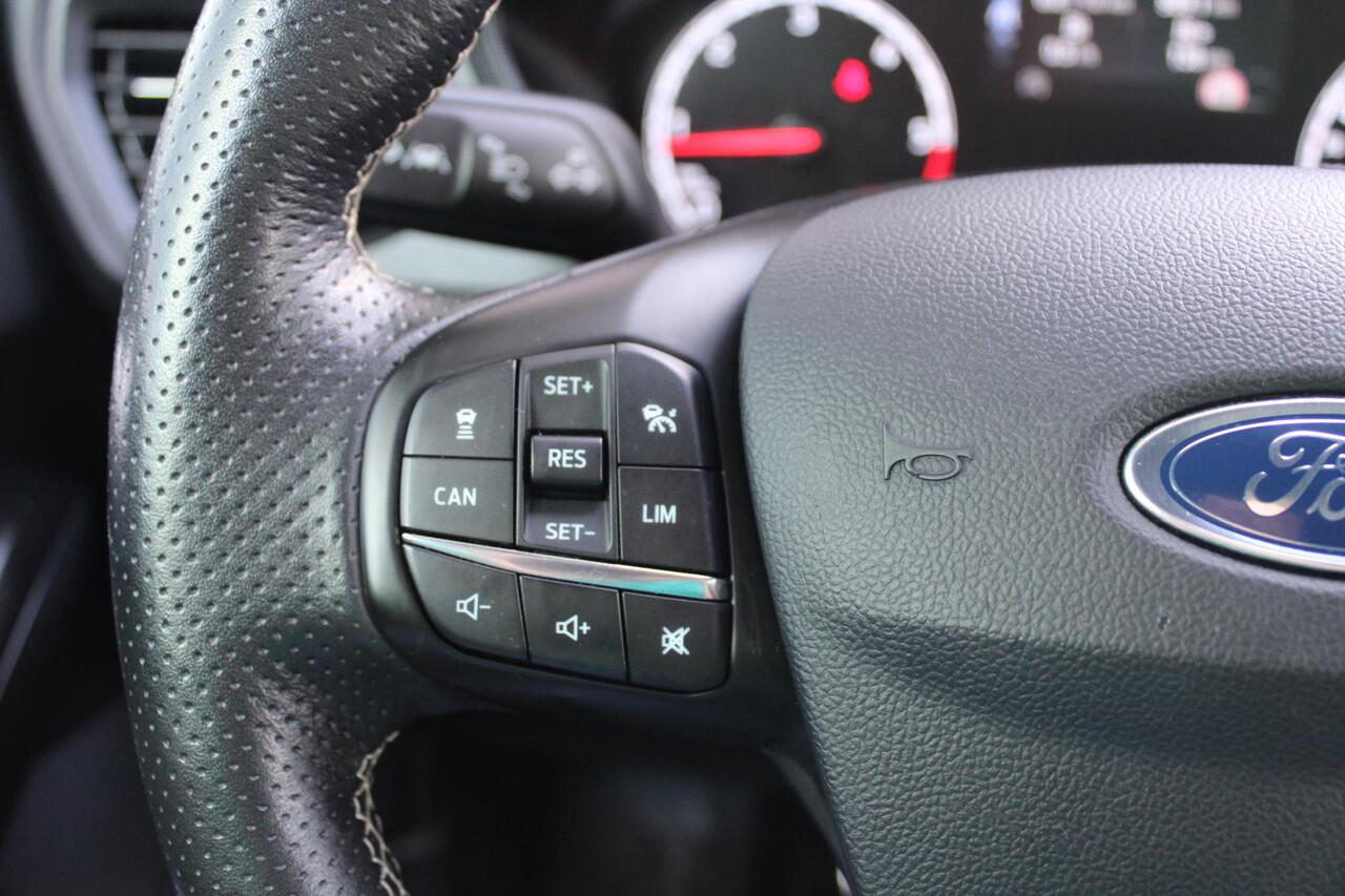 Ford FOCUS Wagon 2.0 EcoBlue ST 190pk diesel | Wegklapbare trekhaak | Adaptive cruise control | Winter Pack | Adaptive LED | Head up Display | Bang&Olufsen | 1.800 kg trekgewicht