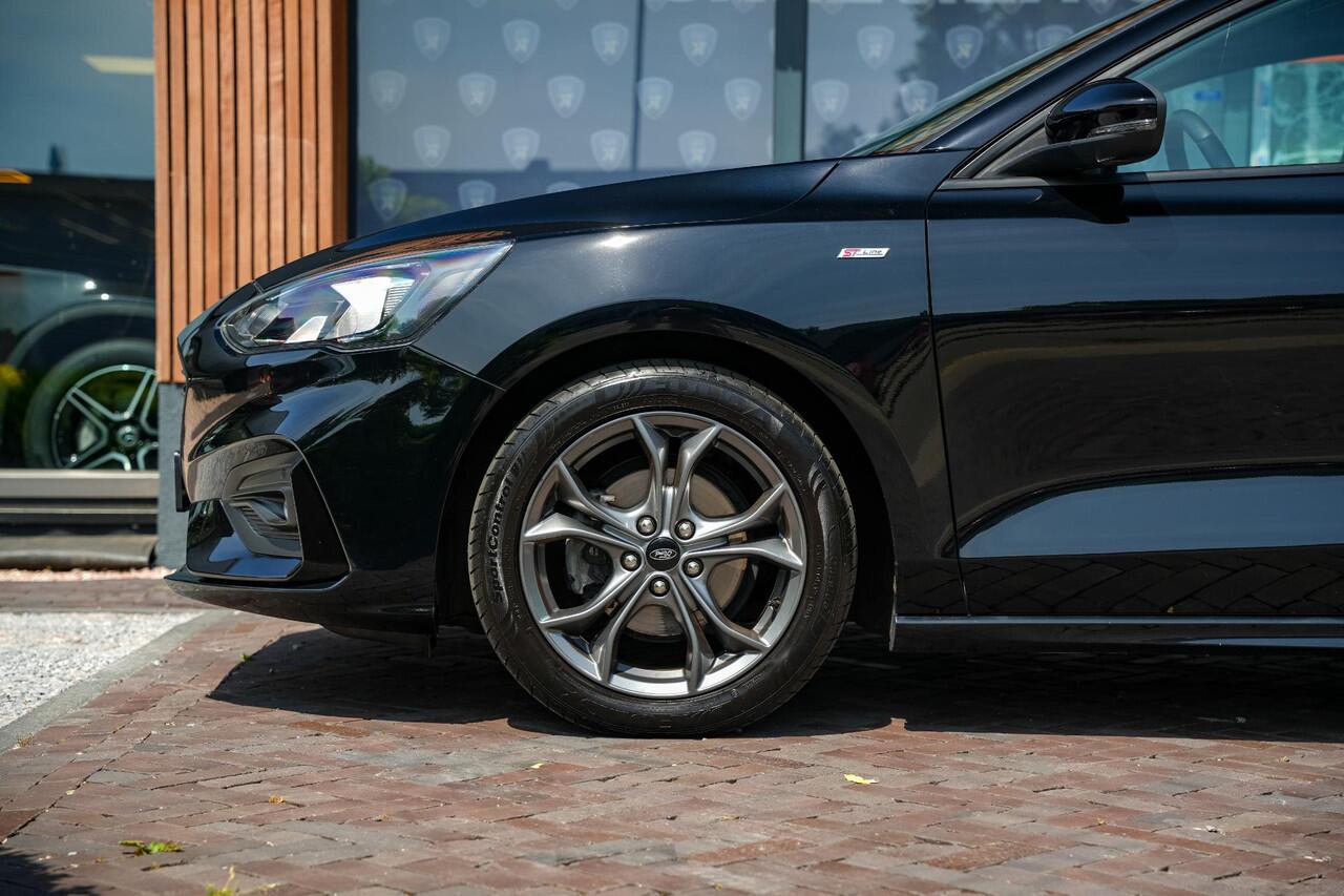 Ford FOCUS 1.0 EcoBoost ST-Line Automaat Apple CarPlay Navi