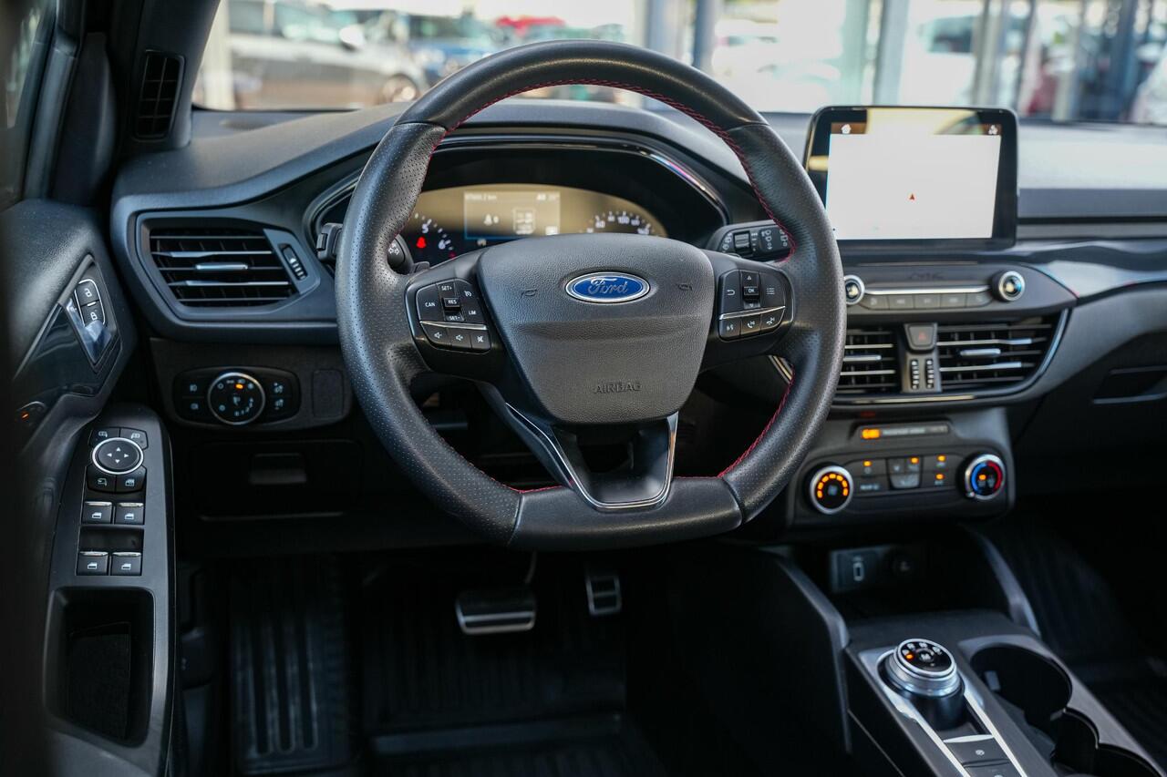 Ford FOCUS 1.0 EcoBoost ST-Line Automaat Apple CarPlay Navi