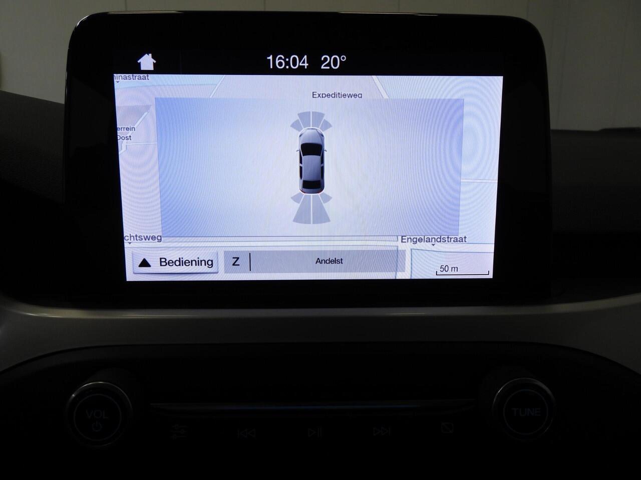 Ford FOCUS Wagon 1.0 EcoBoost Trend Business NAVI/AIRCO/TREKHAAK/16"LMV!