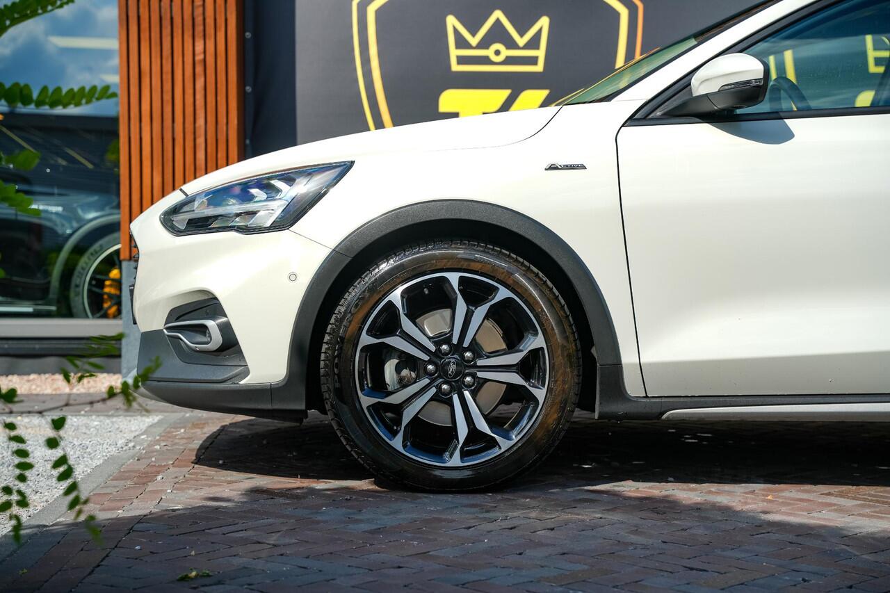 Ford FOCUS Wagon 1.5 EcoBoost Active Business Apple Carplay Cruise control DAB Dakrails Pano Navi