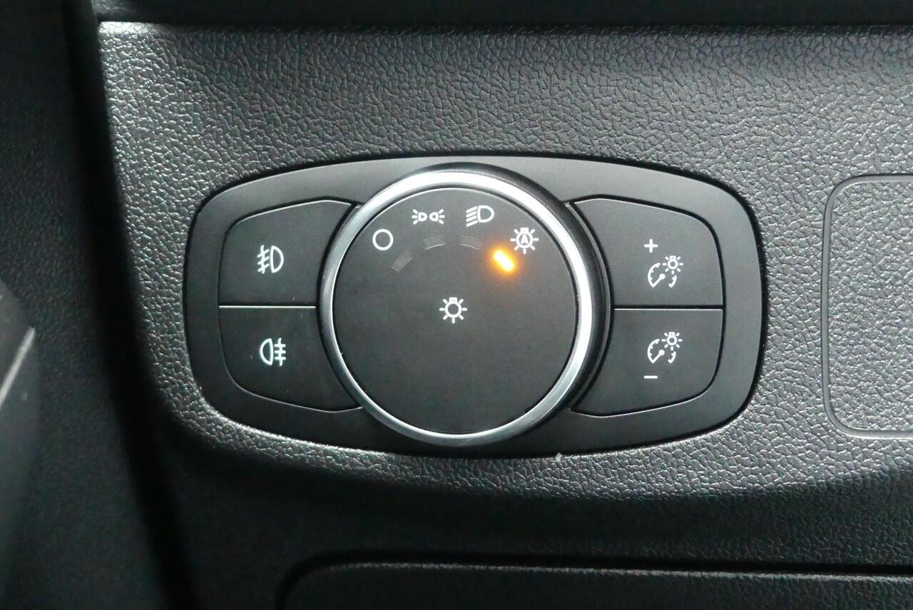 Ford FOCUS 1.0 EcoBoost Titanium X Business ADAPT. KOPLAMPEN, CRUISE, CLIMA, WINTER PACK, PDC V&A, NAVI, LANE ASSIST, 18.911KM