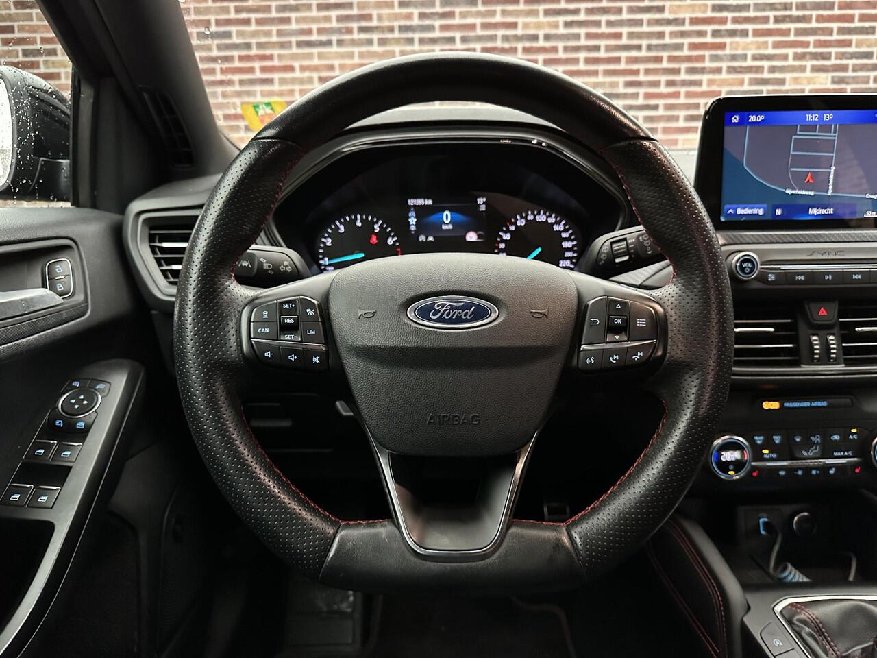 Ford FOCUS 1.0 EcoBoost ST Line Business | B&O| Adaptieve cruise| CarPlay|