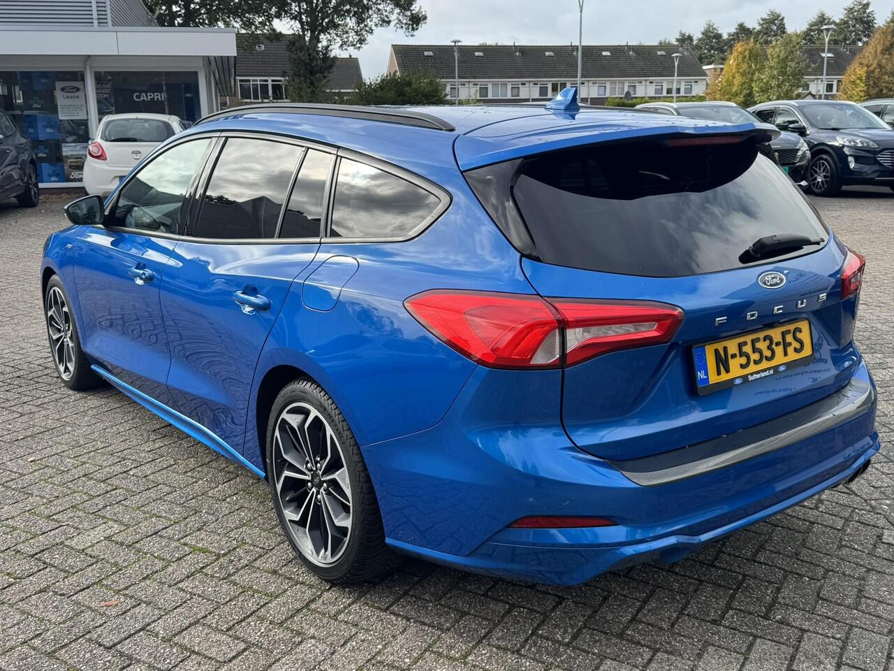 Ford FOCUS Wagon 1.5 EcoBoost ST Line Business 150pk Automaat Adaptieve Cruise | Winterpack | 18 inch | Rode Remklauwen | Full LED
