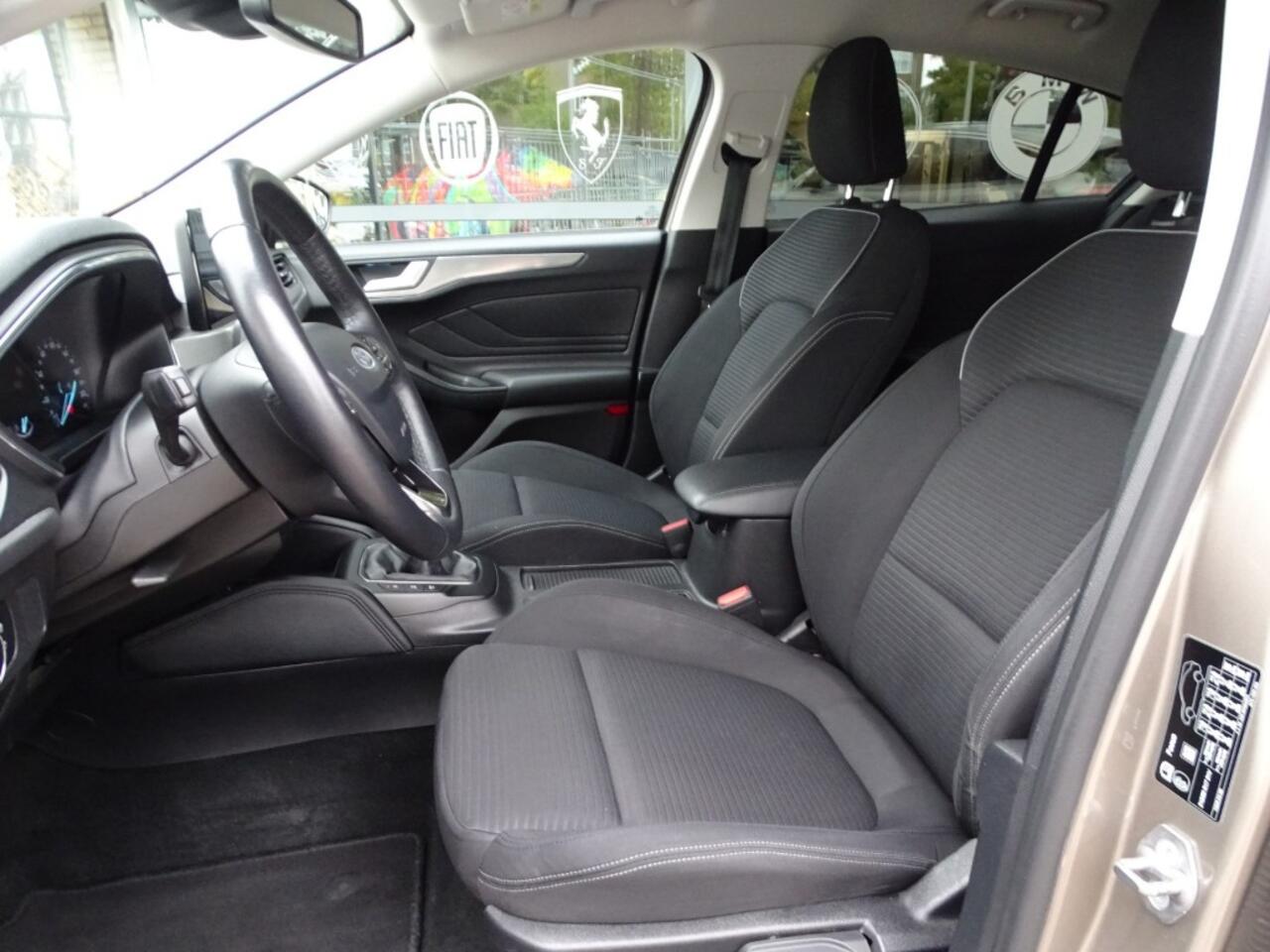 Ford FOCUS 1.0 ECOB. TIT. BNS Navi Camera