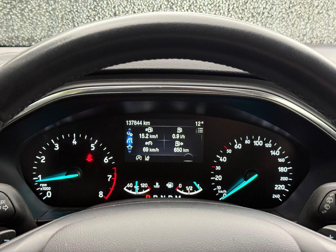 Ford FOCUS Wagon 1.0 EcoBoost Titanium Business