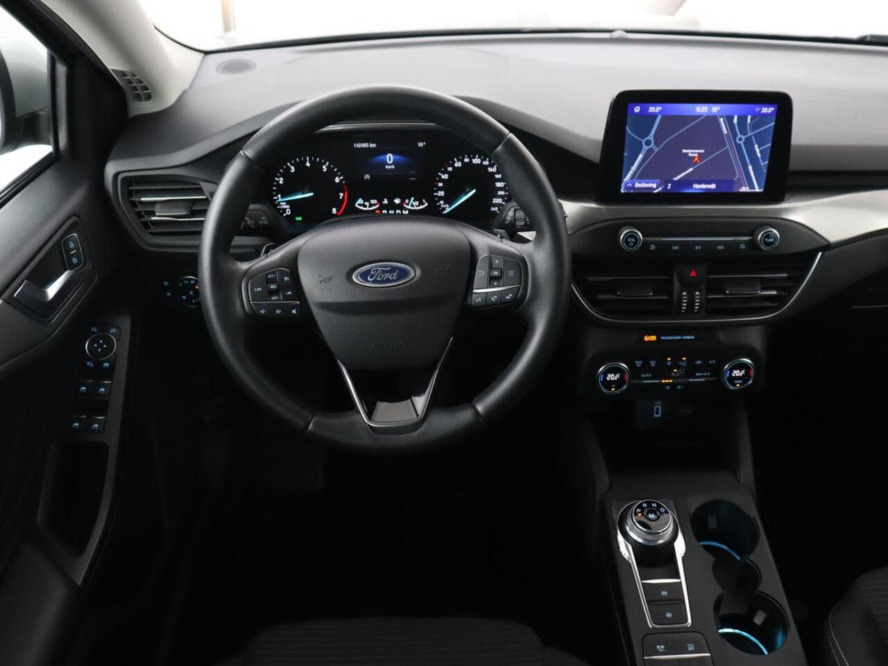 Ford FOCUS 1.0 EcoBoost Titanium | Automaat | Carplay | Navigatie | Keyless | Parkeerhulp | Climate control | Cruise control | Bluetooth