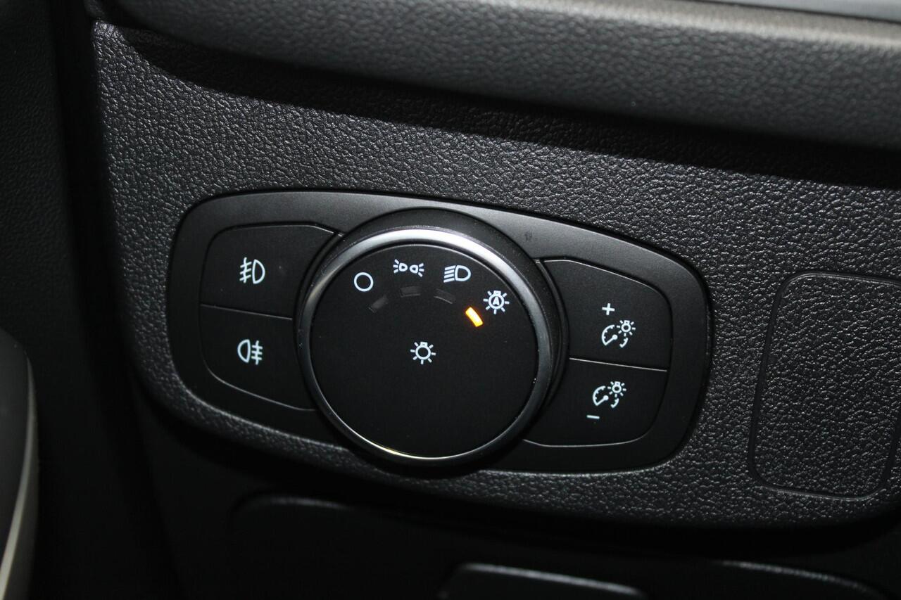 Ford FOCUS 1.5 EcoBoost ST Line Business 182pk Automaat | Winter Pack | Adaptive cruise control | Camera | Led koplampen | 18 inch