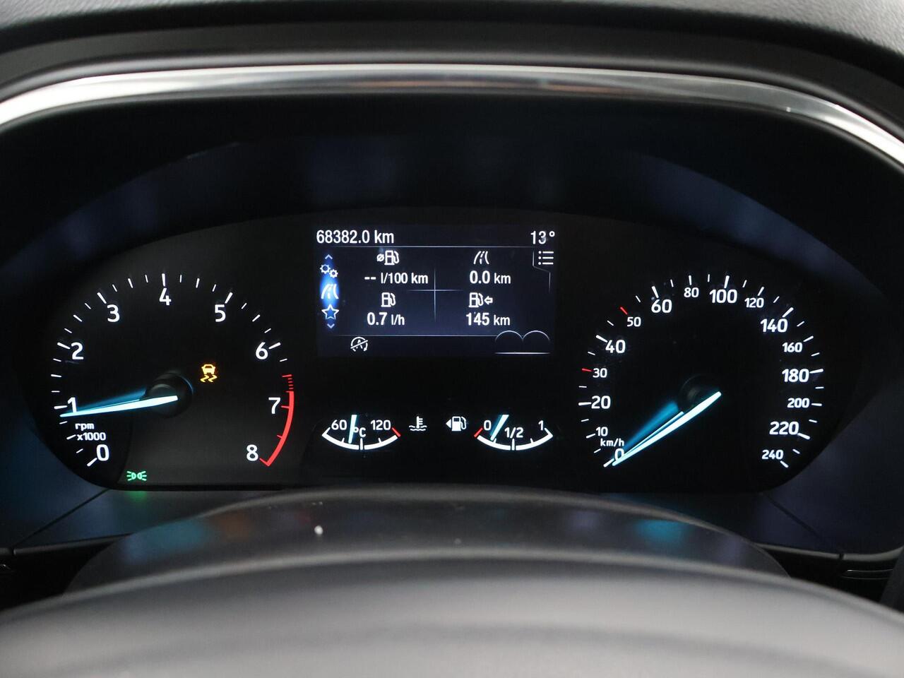 Ford FOCUS 1.0 EcoBoost Active Business | Winterapakket | Cruise Control Adaptief | B&O | Keyless Go | Parkeercamera | Navigatie | Climate Control |