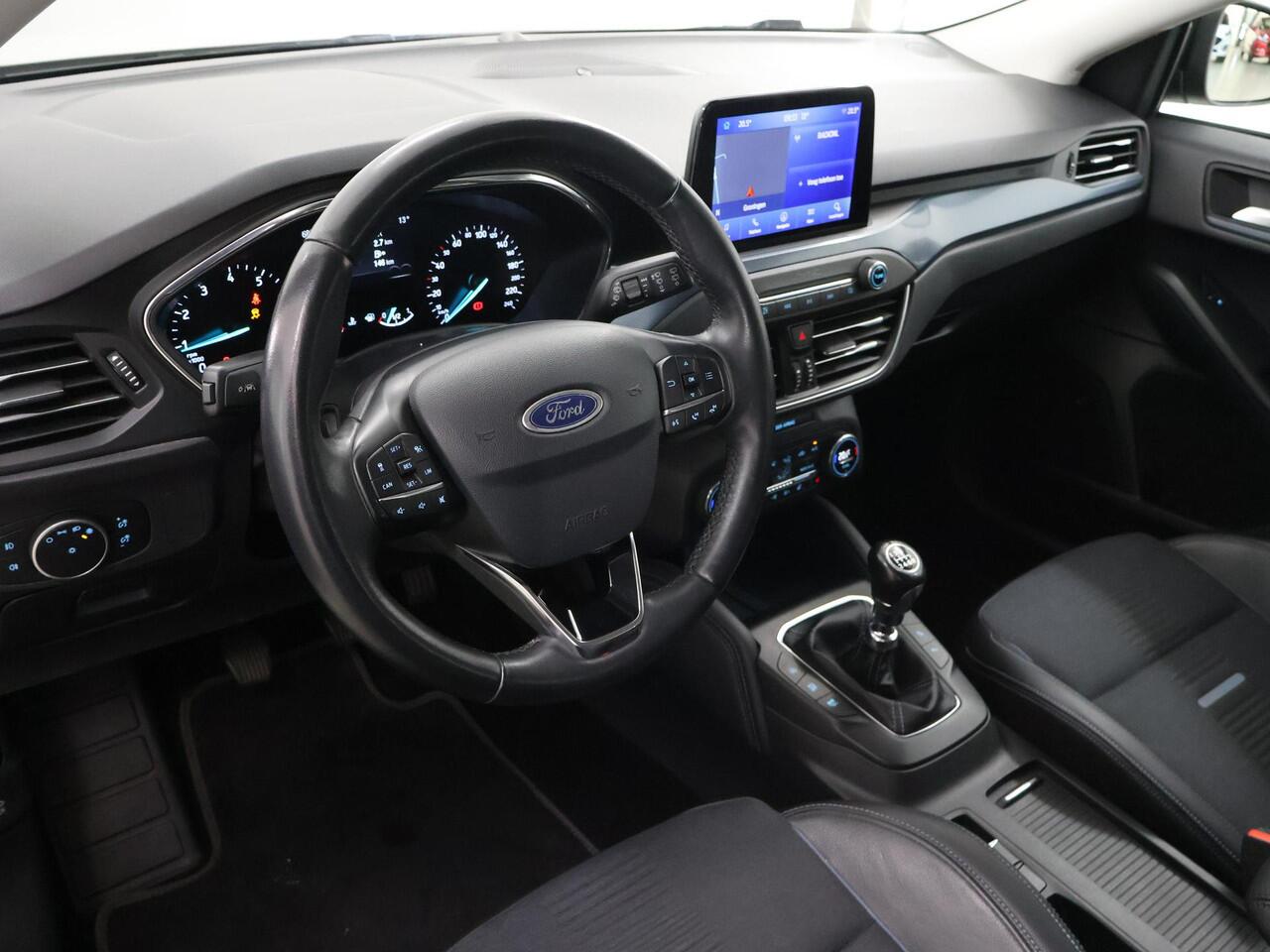 Ford FOCUS 1.0 EcoBoost Active Business | Winterapakket | Cruise Control Adaptief | B&O | Keyless Go | Parkeercamera | Navigatie | Climate Control |