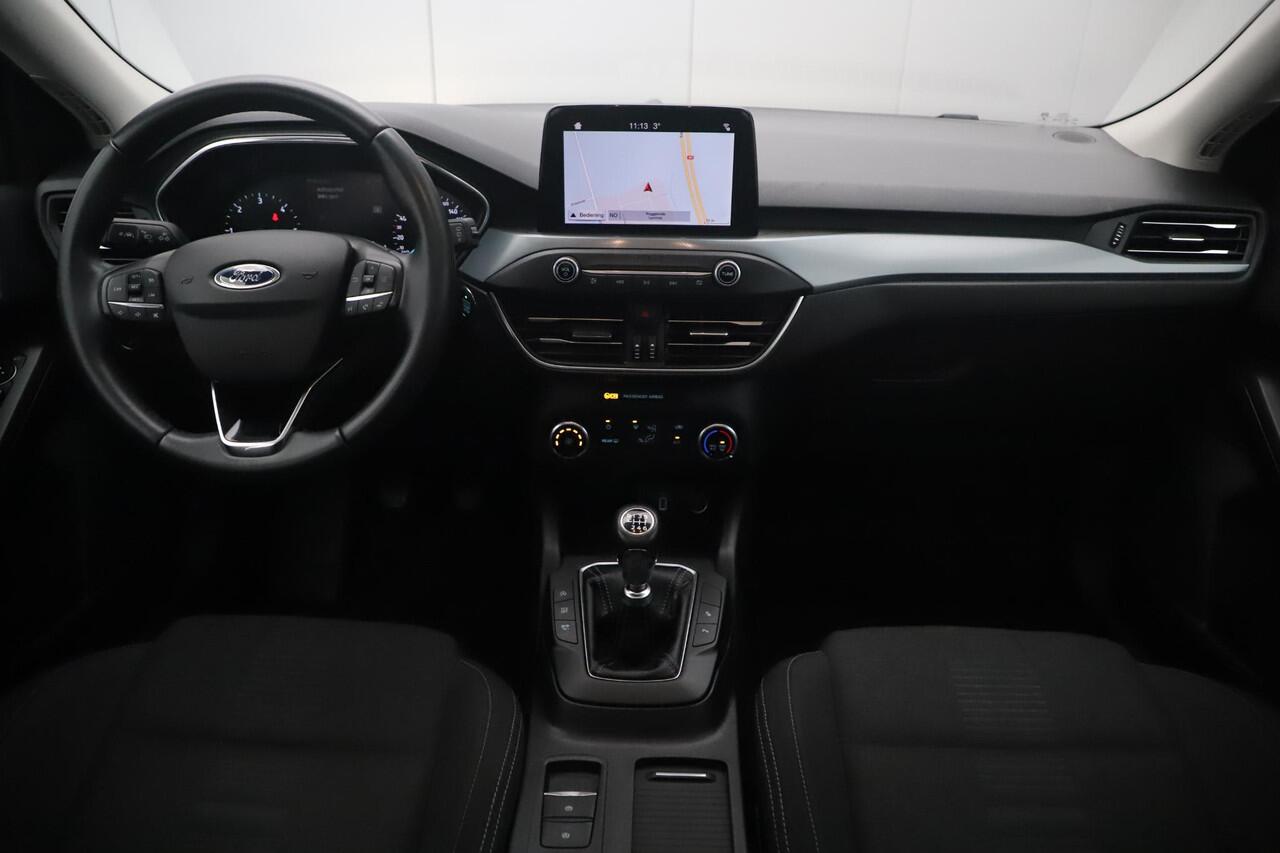 Ford FOCUS Wagon 1.5 EcoBlue Active Business Panoramadak 17 inch LMV Navigatie Carplay Android LED Achteruitrijcamera Cruise Parkeersensor Unieke auto!