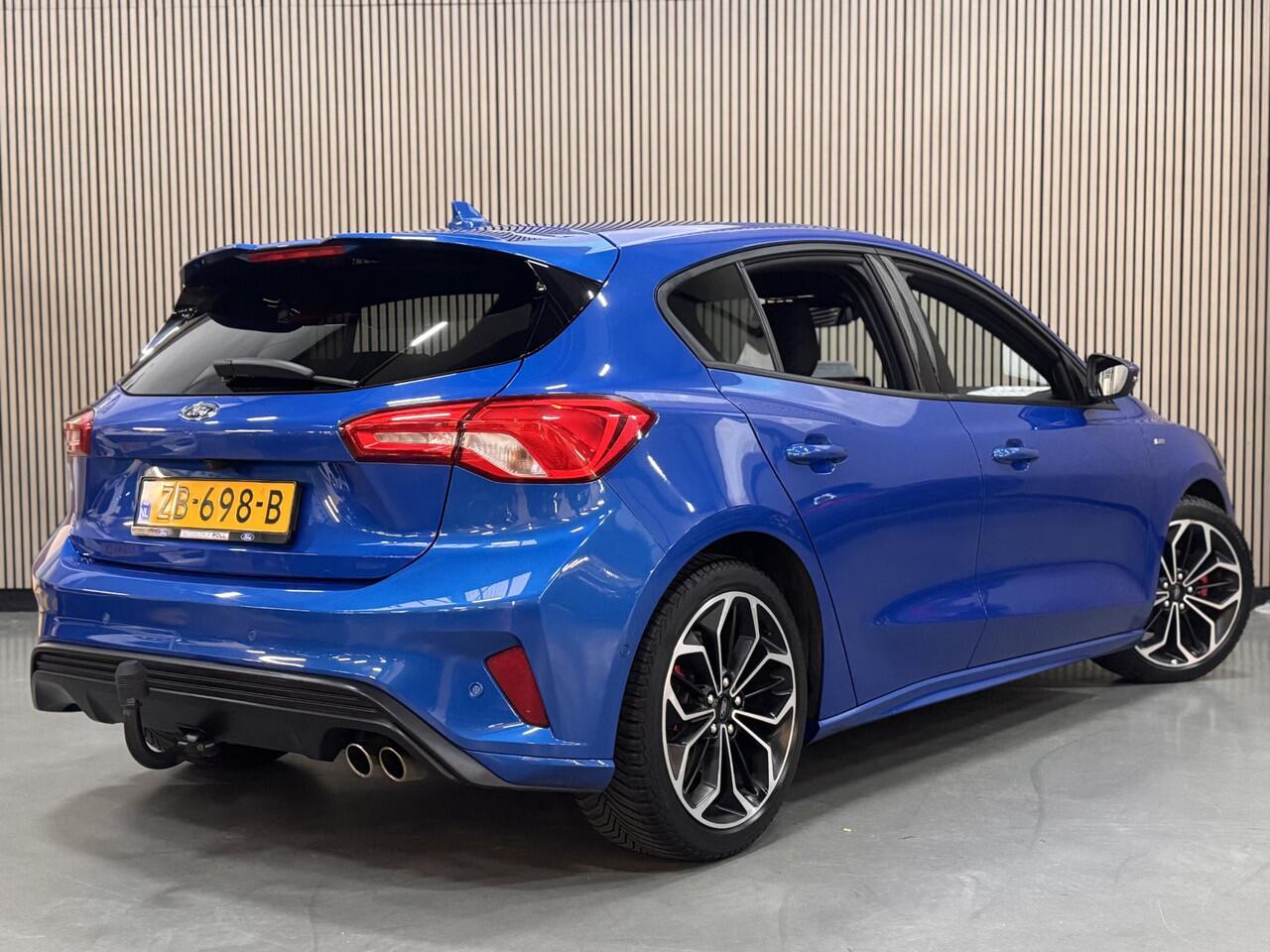 Ford FOCUS 125pk ST Line Navi Camera Winter Parking Adaptive Cruise B&O Design pack 5d Dealeronderhouden