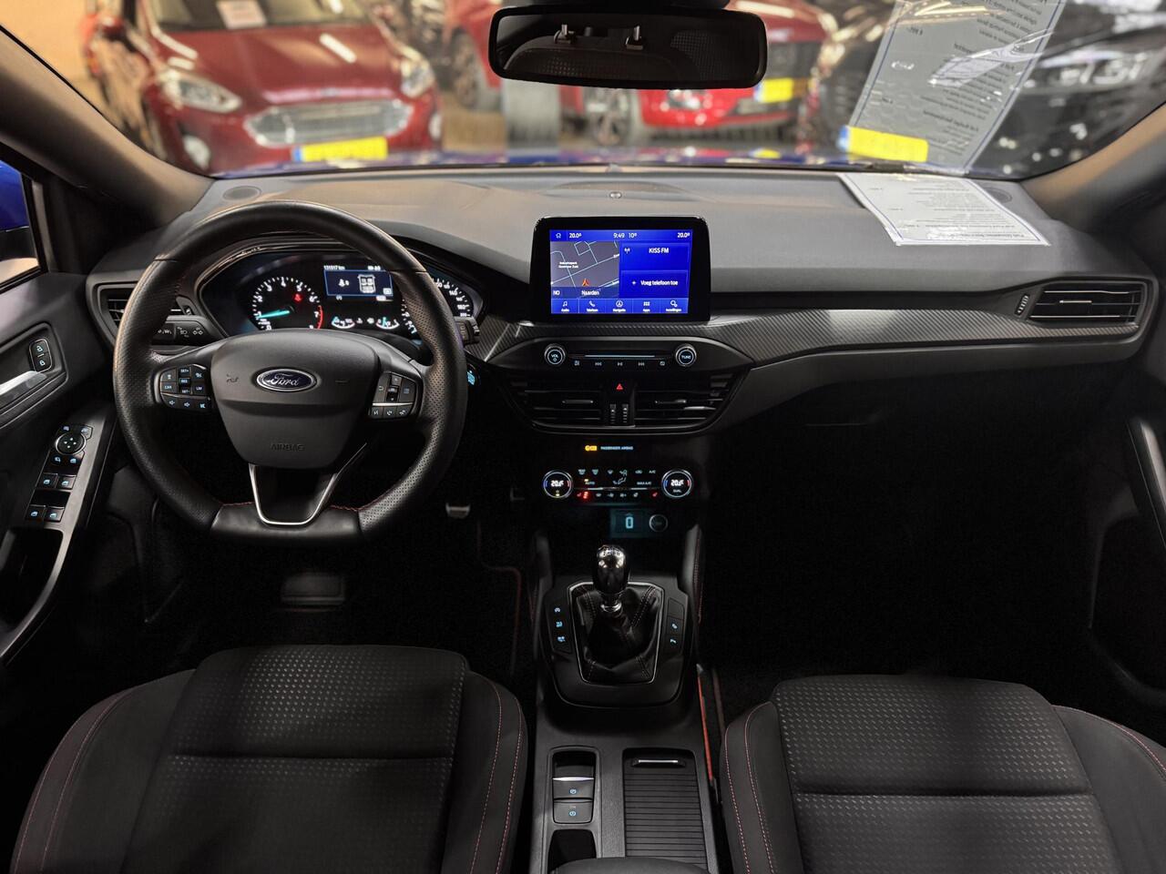 Ford FOCUS 125pk ST Line Navi Camera Winter Parking Adaptive Cruise B&O Design pack 5d Dealeronderhouden