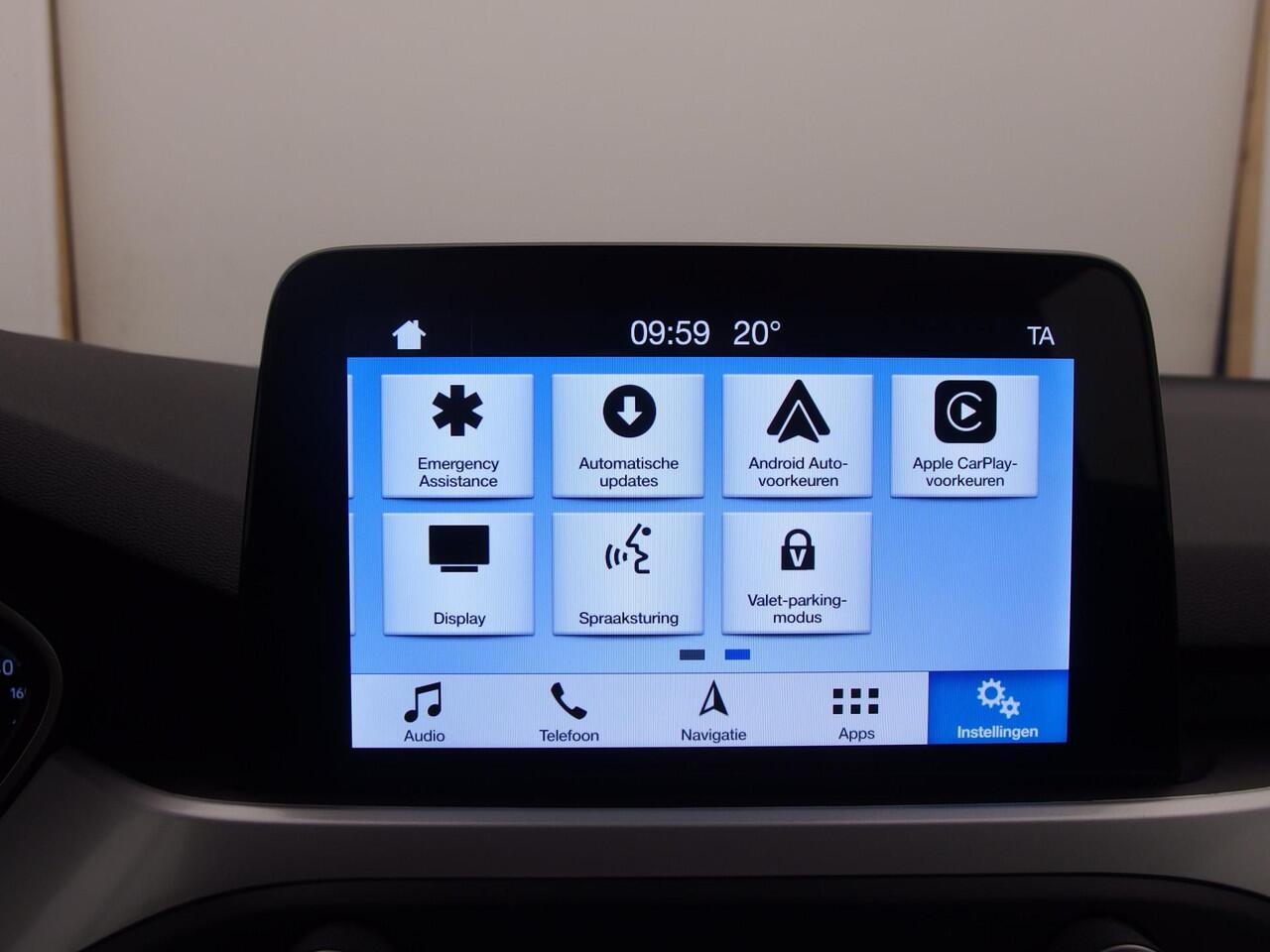 Ford FOCUS Wagon 1.0 EcoBoost Trend Edition Business AIRCO / NAVI / PDC / BLUETOOTH / CRUISE / CARPLAY / NL-AUTO