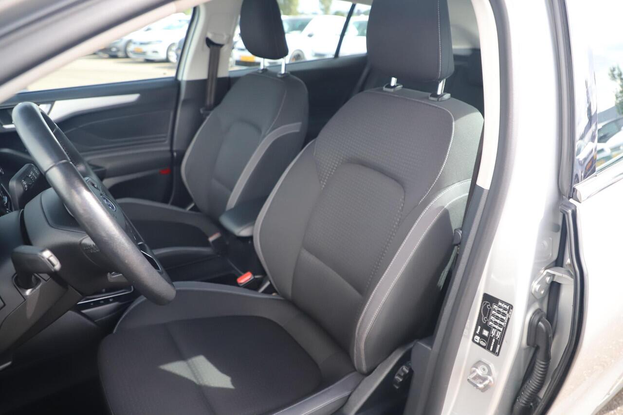 Ford FOCUS Wagon 1.0 EcoBoost Trend Edition Business 101PK Trekhaak Navigatie Carplay Android Airco Cruise Control 16 inch LMV