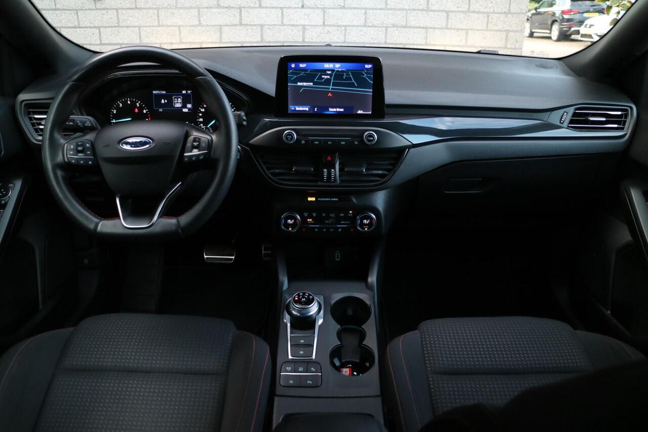 Ford FOCUS Wagon 1.5 EcoBoost ST Line | Navi | Camera | Automaat! |
