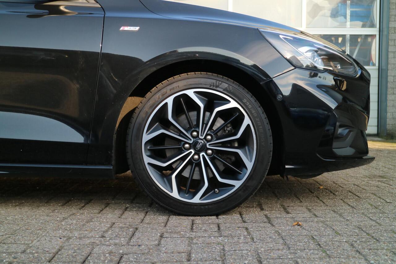 Ford FOCUS Wagon 1.5 EcoBoost ST Line | Navi | Camera | Automaat! |