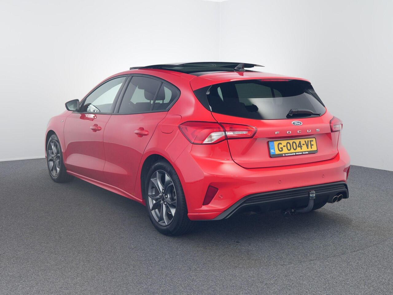 Ford FOCUS 1.0 EcoBoost ST Line Business | 125 PK | Pano | Trekhaak | Carplay | B&O |