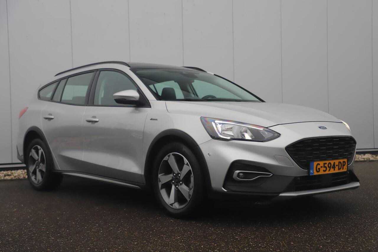 Ford FOCUS Wagon 1.5 EcoBlue Active Business Panoramadak 17 inch LMV Navigatie Carplay Android LED Achteruitrijcamera Cruise Parkeersensor Unieke auto!