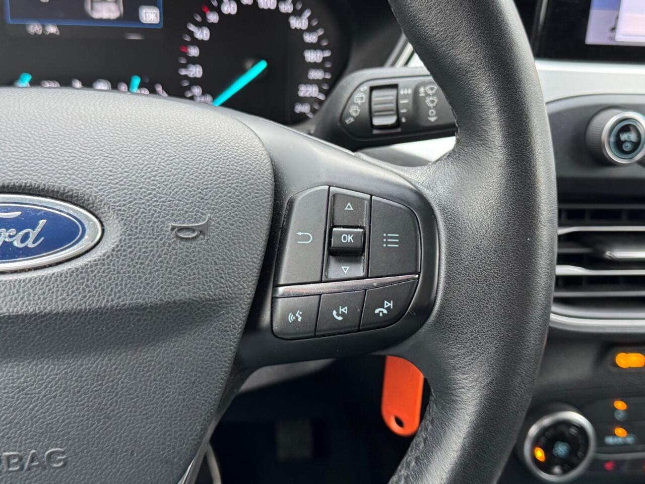 Ford FOCUS 1.0 Ecoboost Trend Edition Business - camera - navi