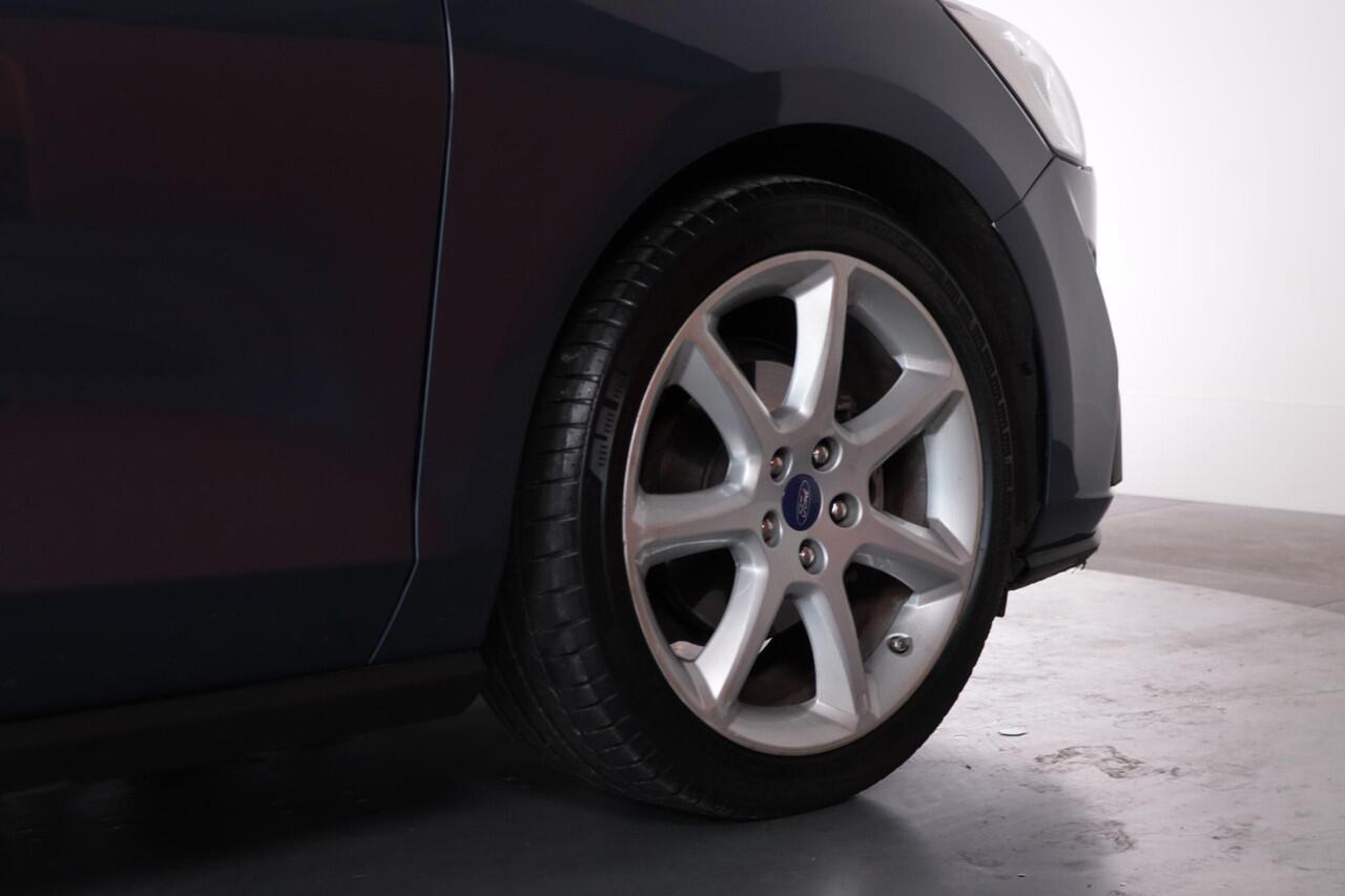 Ford FOCUS 1.0T EcoBoost Titanium Business LED, Cruise Control, Stoel/Stuurverwarming