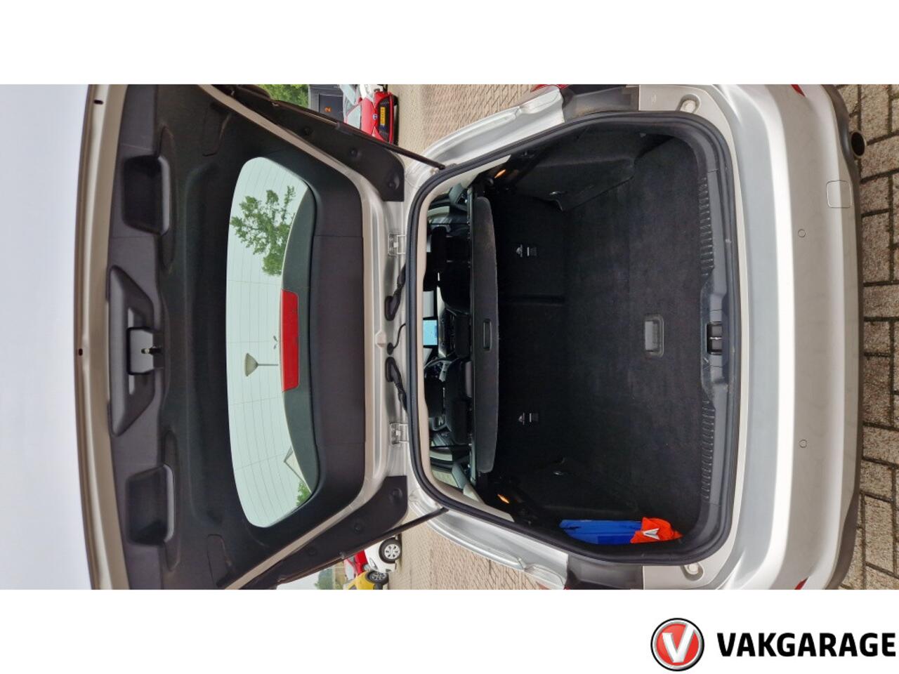 Ford FOCUS Wagon automaat 1.0 EcoB. Tit. Bns