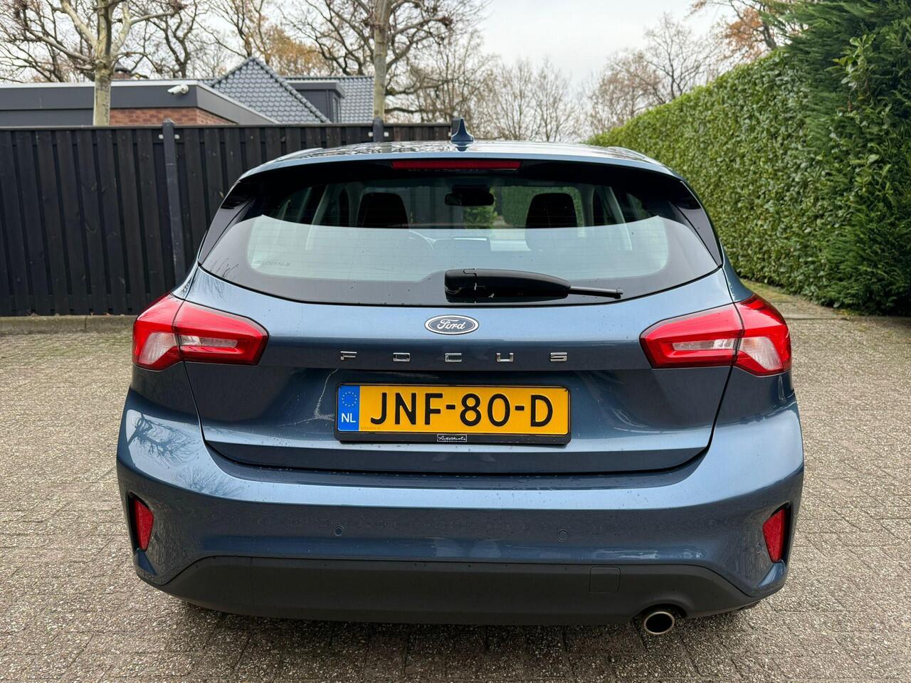 Ford FOCUS Wagon 1.0 EcoBoost Titanium Business