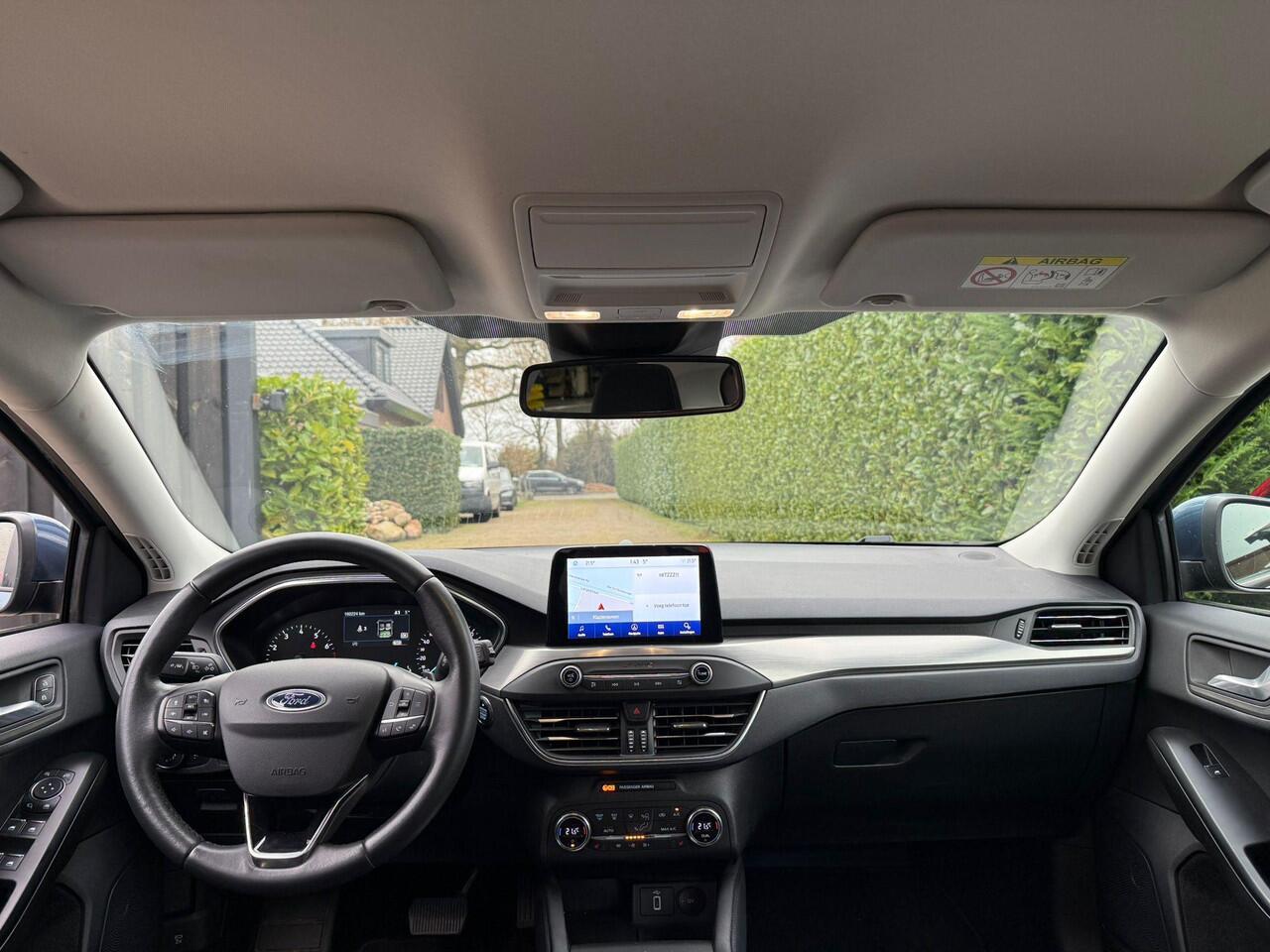 Ford FOCUS Wagon 1.0 EcoBoost Titanium Business