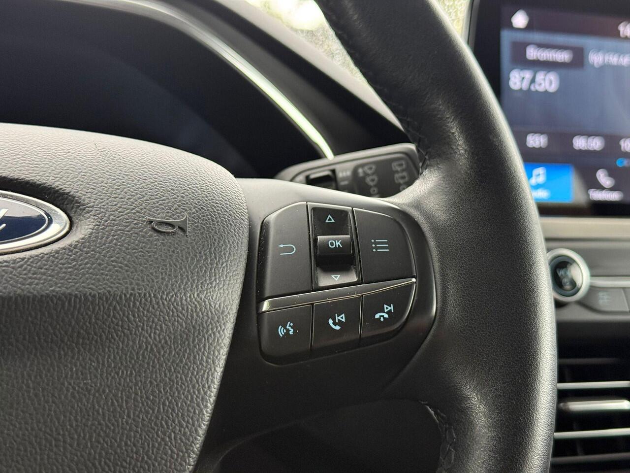 Ford FOCUS Wagon 1.0 EcoBoost Titanium Business