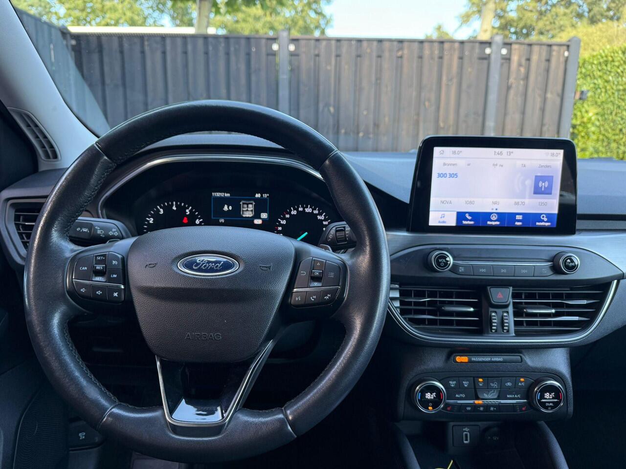 Ford FOCUS Wagon 1.0 EcoBoost Titanium Business