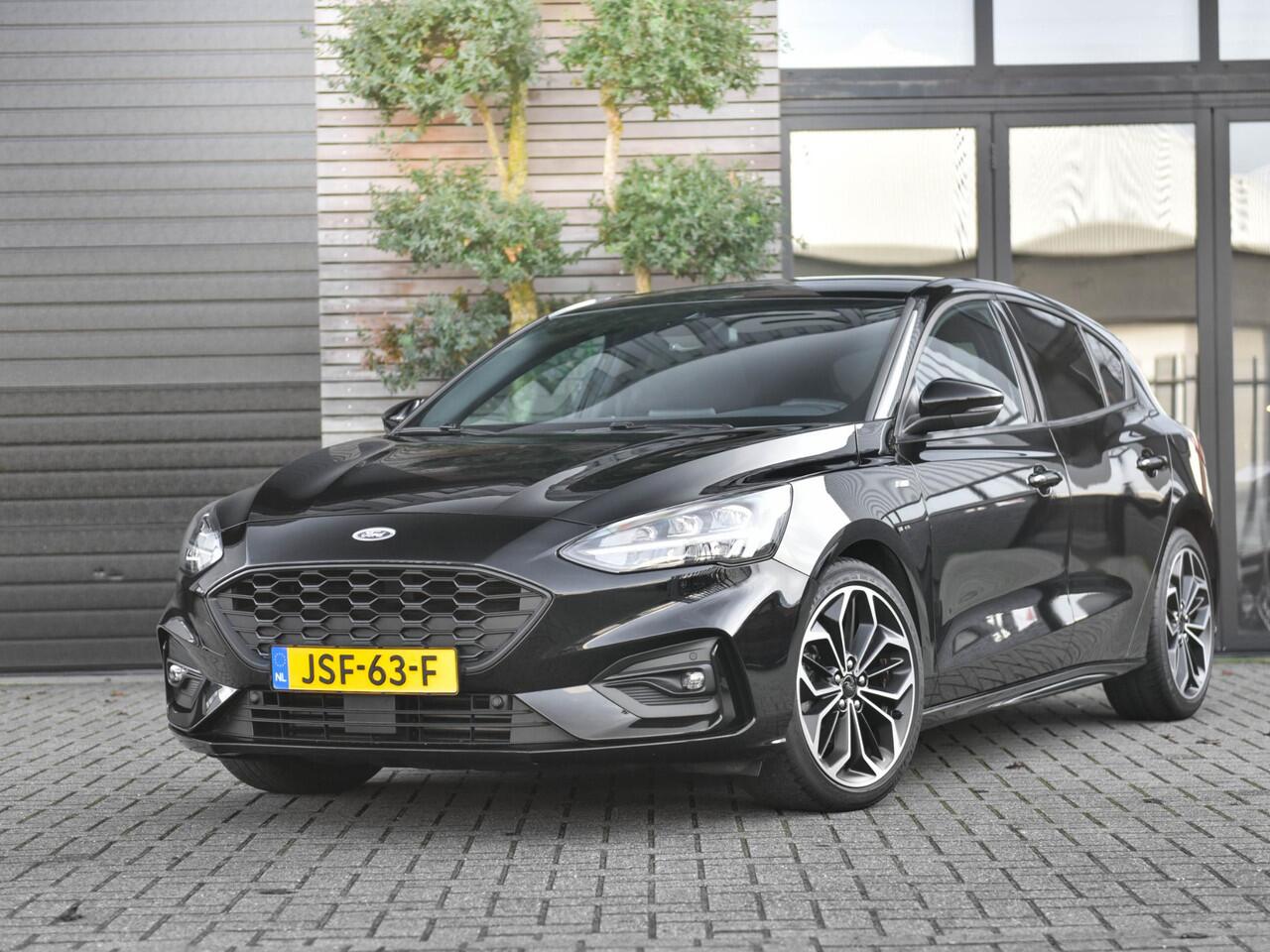 Ford FOCUS 1.5 EcoBoost ST Line Business B&O, Panoramadak, Adaptieve, cruise control Led verlichting, 18 inch Velgen