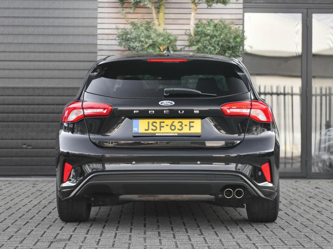 Ford FOCUS 1.5 EcoBoost ST Line Business B&O, Panoramadak, Adaptieve, cruise control Led verlichting, 18 inch Velgen