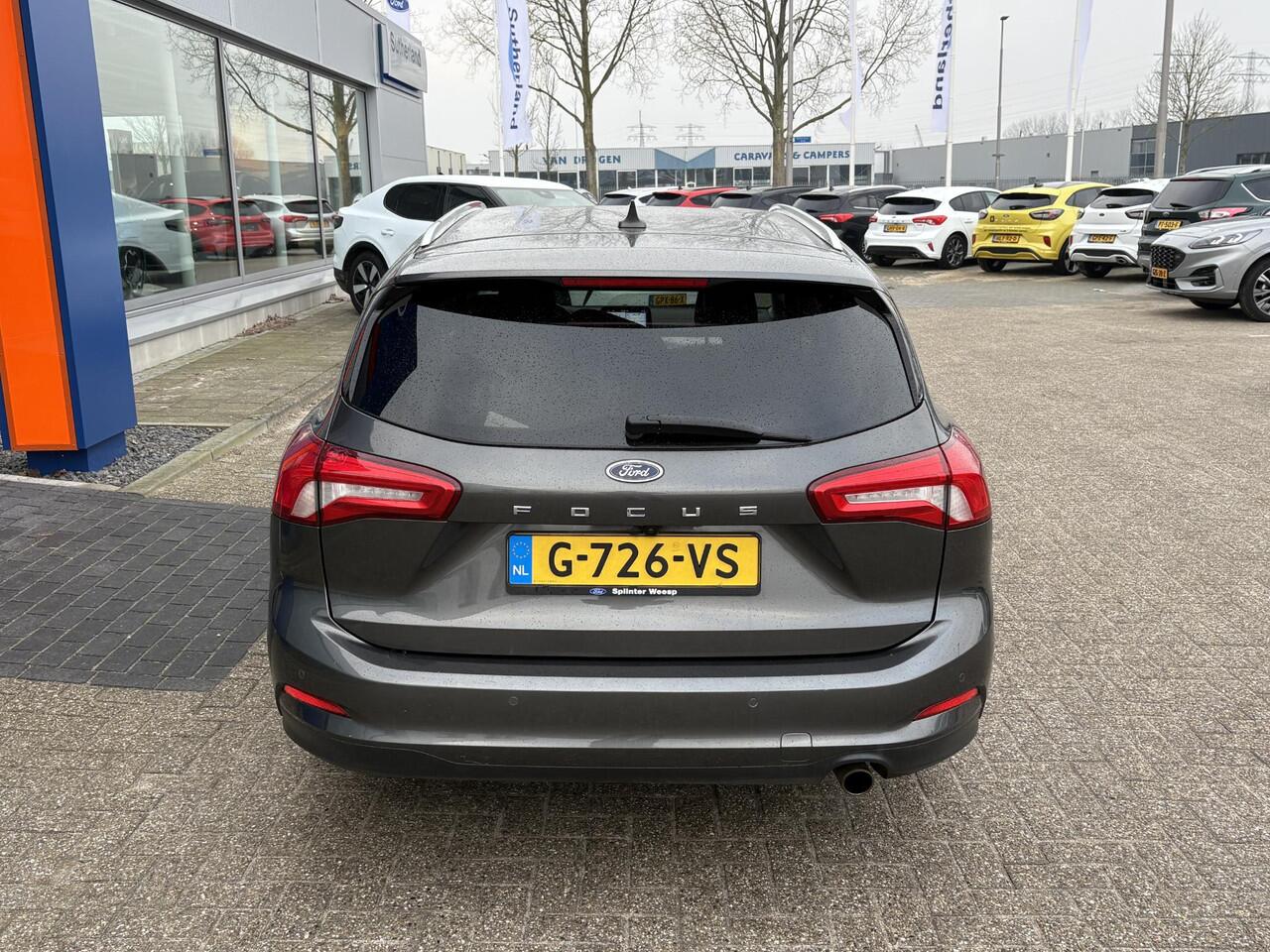 Ford FOCUS Wagon 1.0 EcoBoost Titanium Business | Winter pakket | Achteruitrijcamera | Cruise control adaptief | Dealer onderhouden |