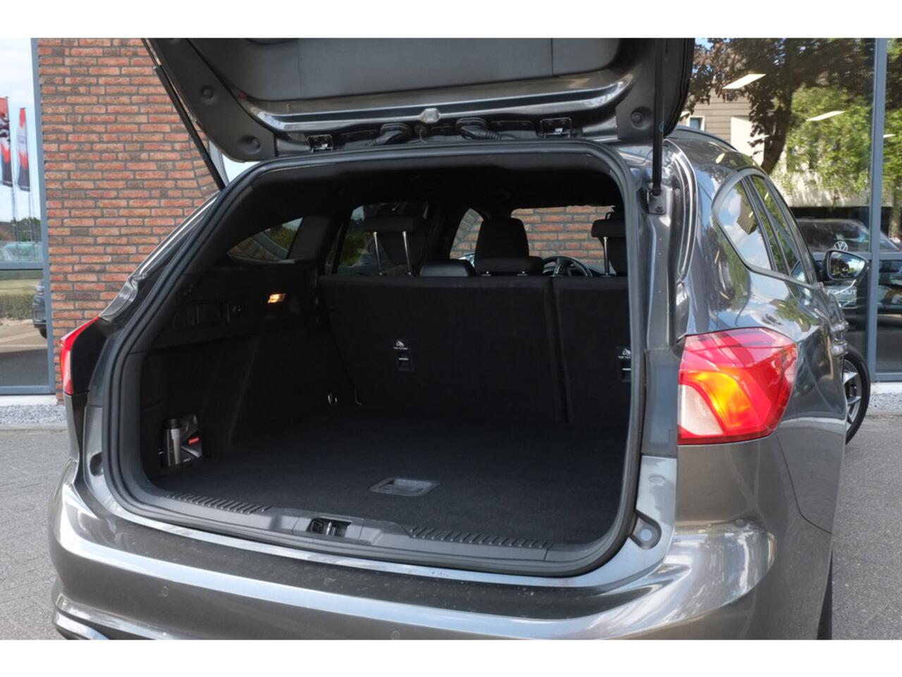 Ford FOCUS Wagon 1.0 EcoBoost ST Line Business