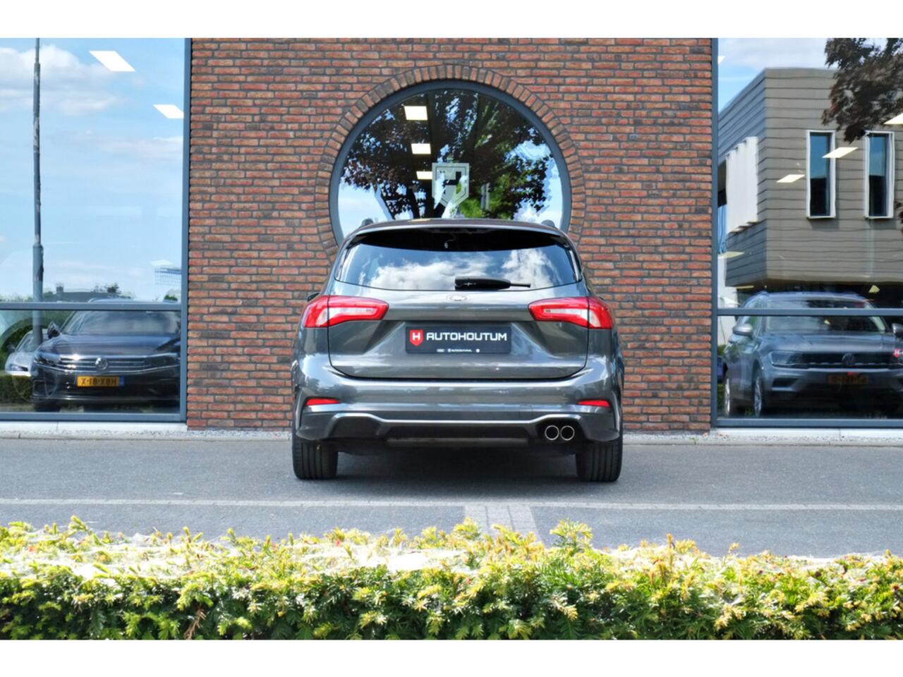 Ford FOCUS Wagon 1.0 EcoBoost ST Line Business